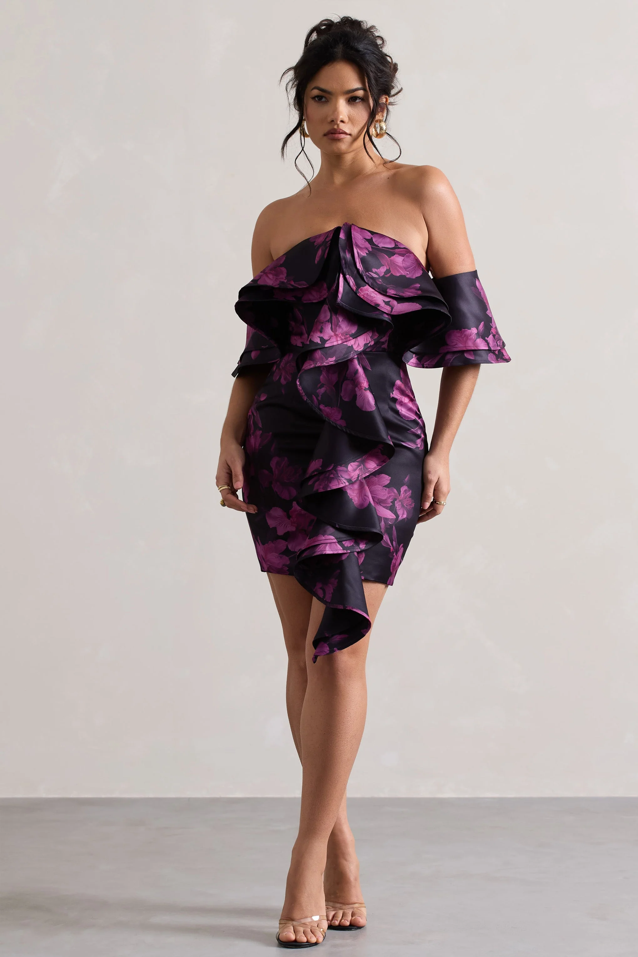 Aspen | Mini robe noire fleurit à encolure bardot et fronces - Image 4