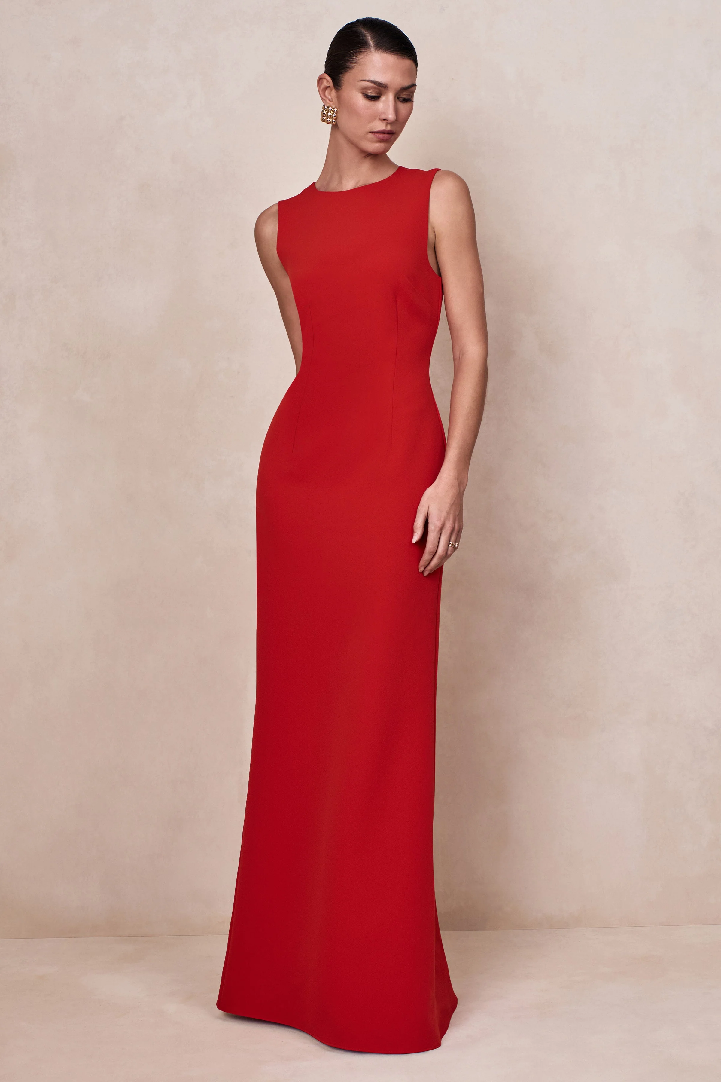 Astrelle | Robe longue rouge à encolure haute