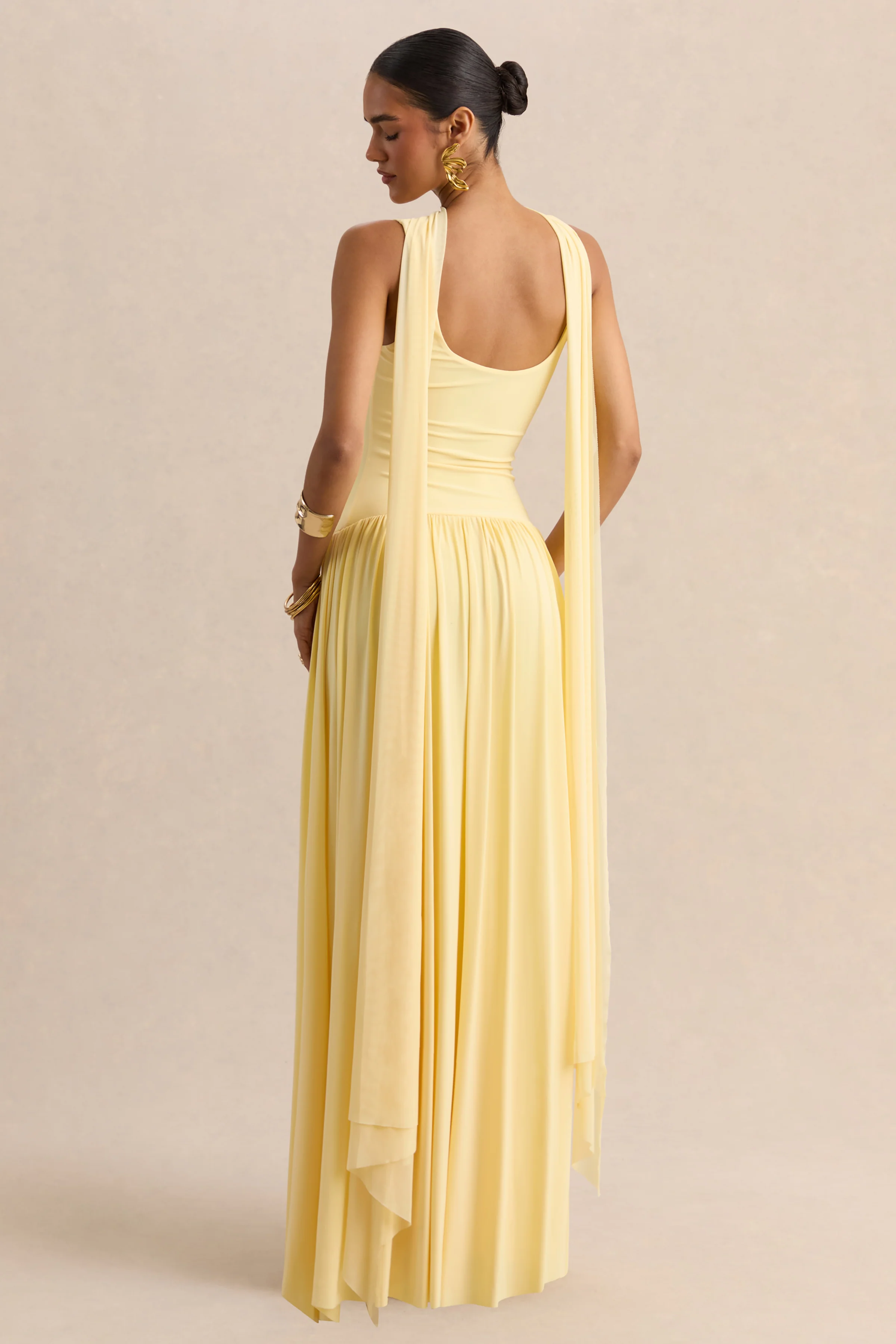 Aurina | Robe longue citron à encolure carrée avec cape - Image 3