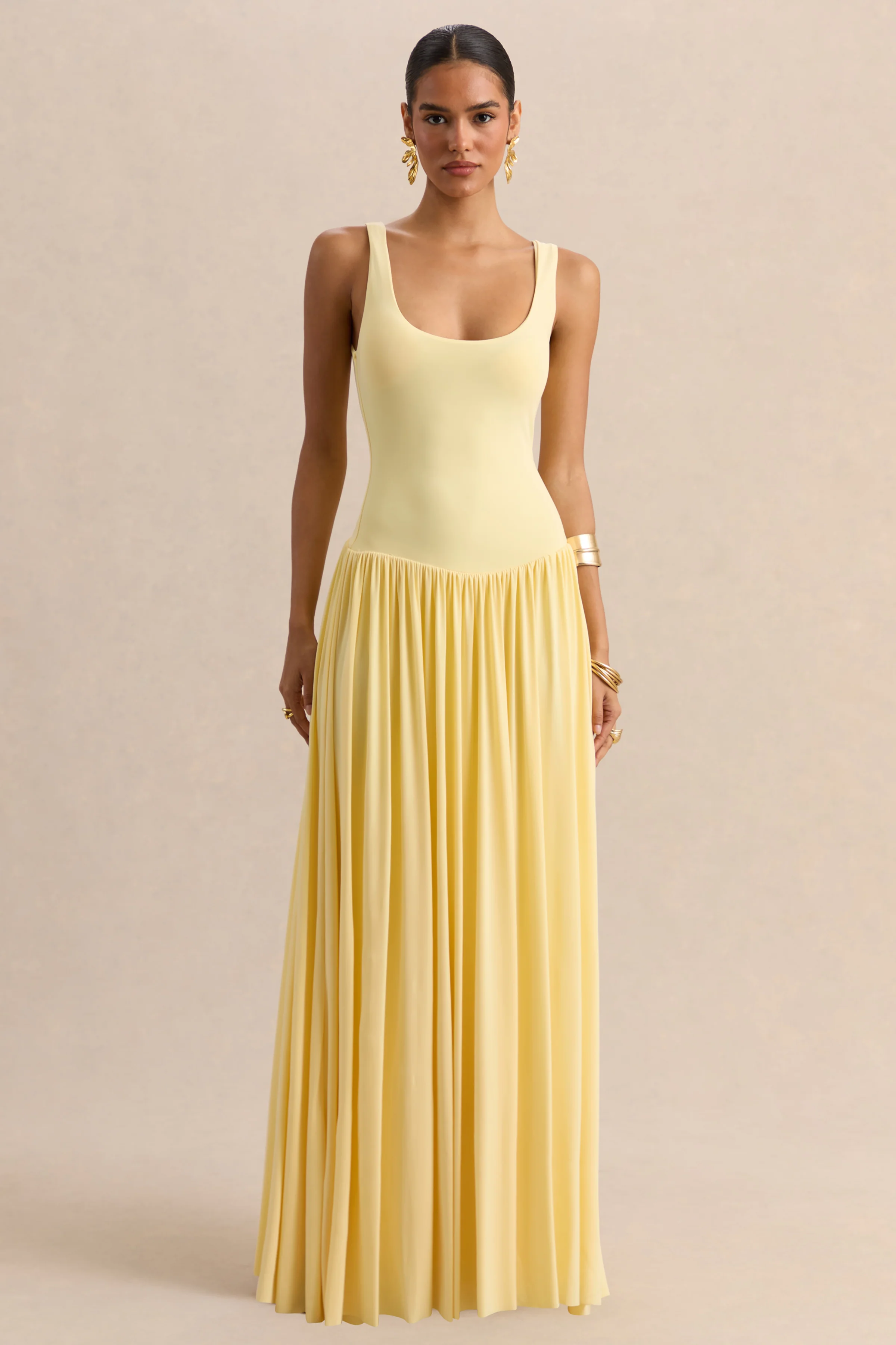 Aurina | Robe longue citron à encolure carrée avec cape - Image 4