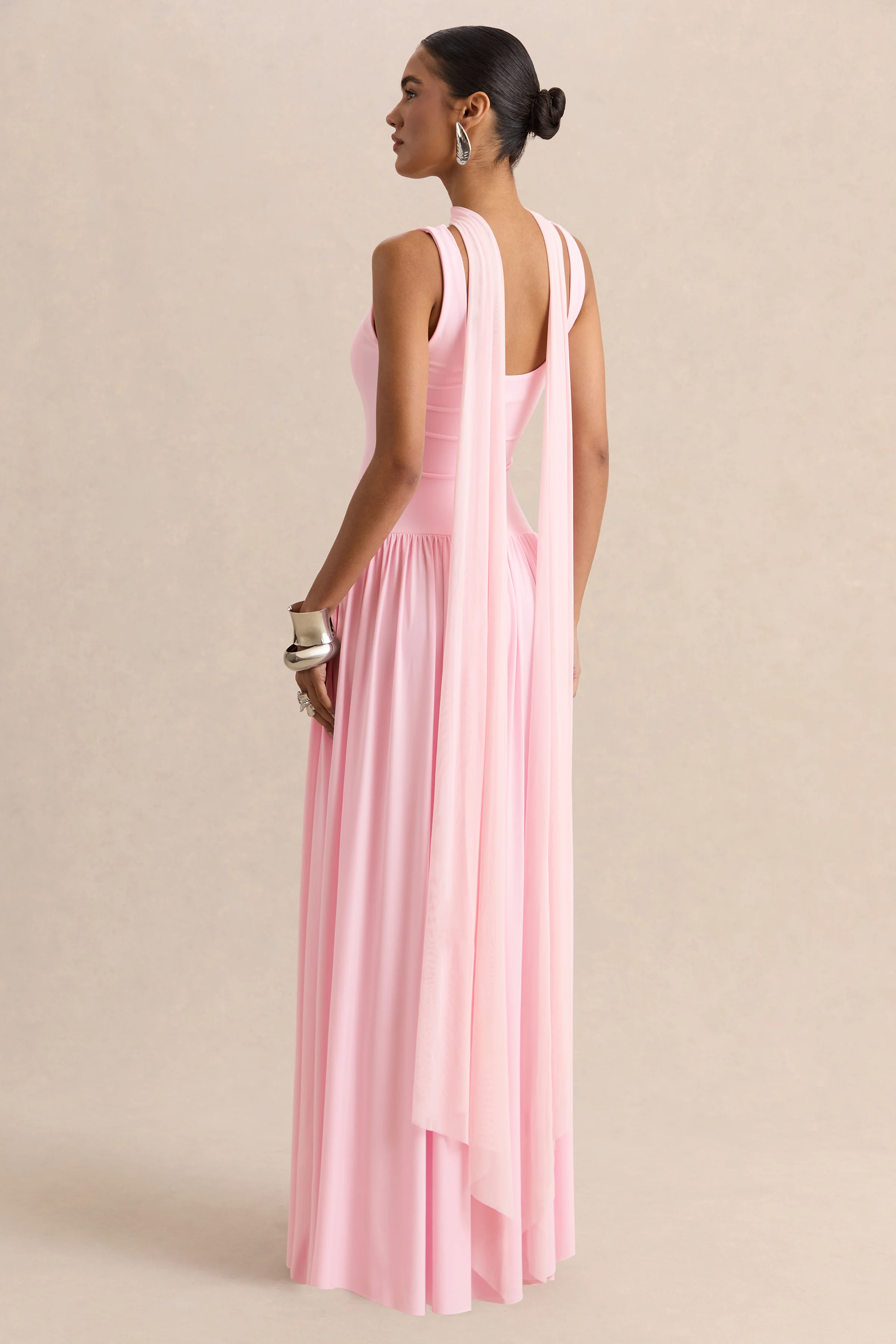 Aurina | Robe longue rose à encolure carrée avec cape - Image 2
