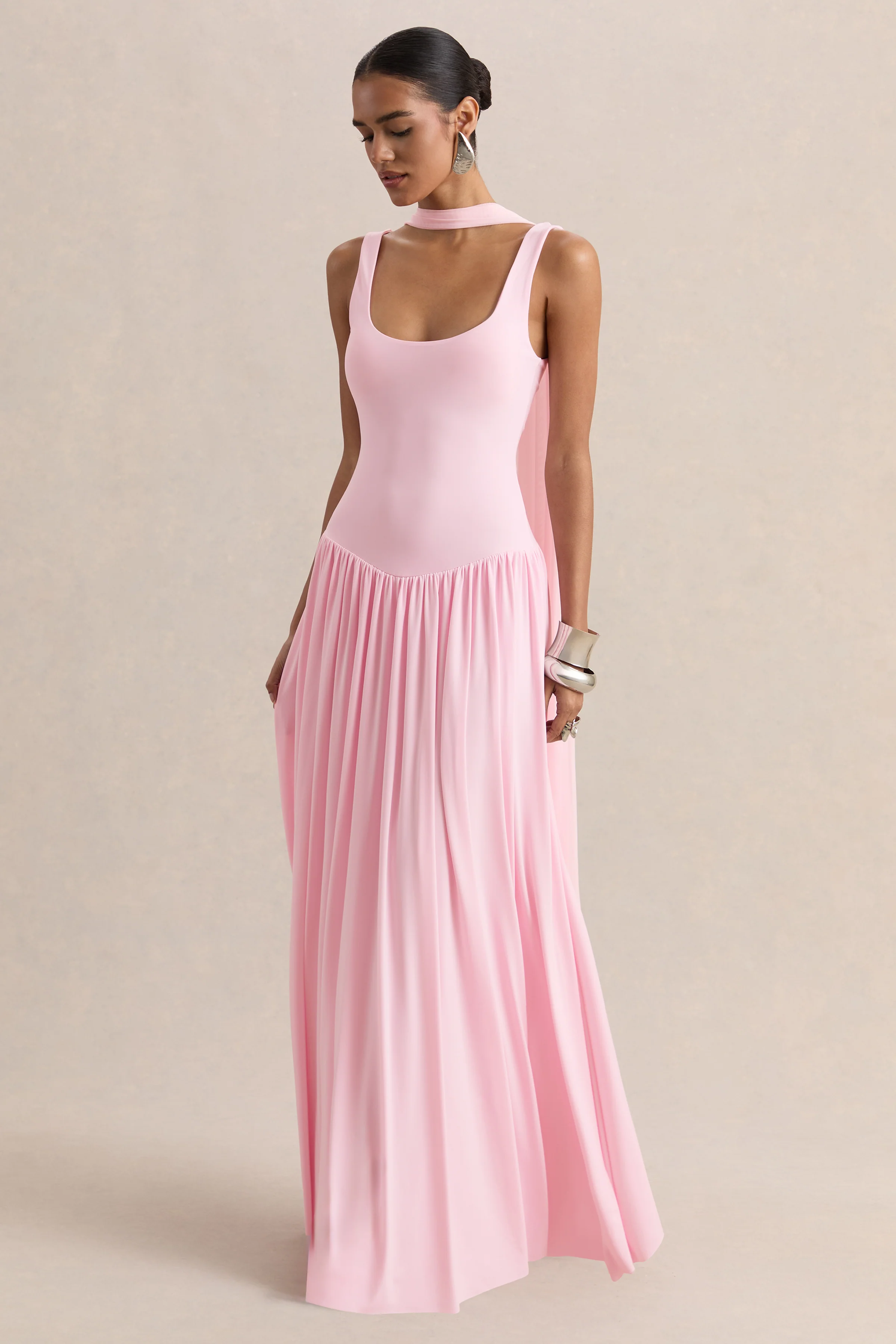 Aurina | Robe longue rose à encolure carrée avec cape - Image 5