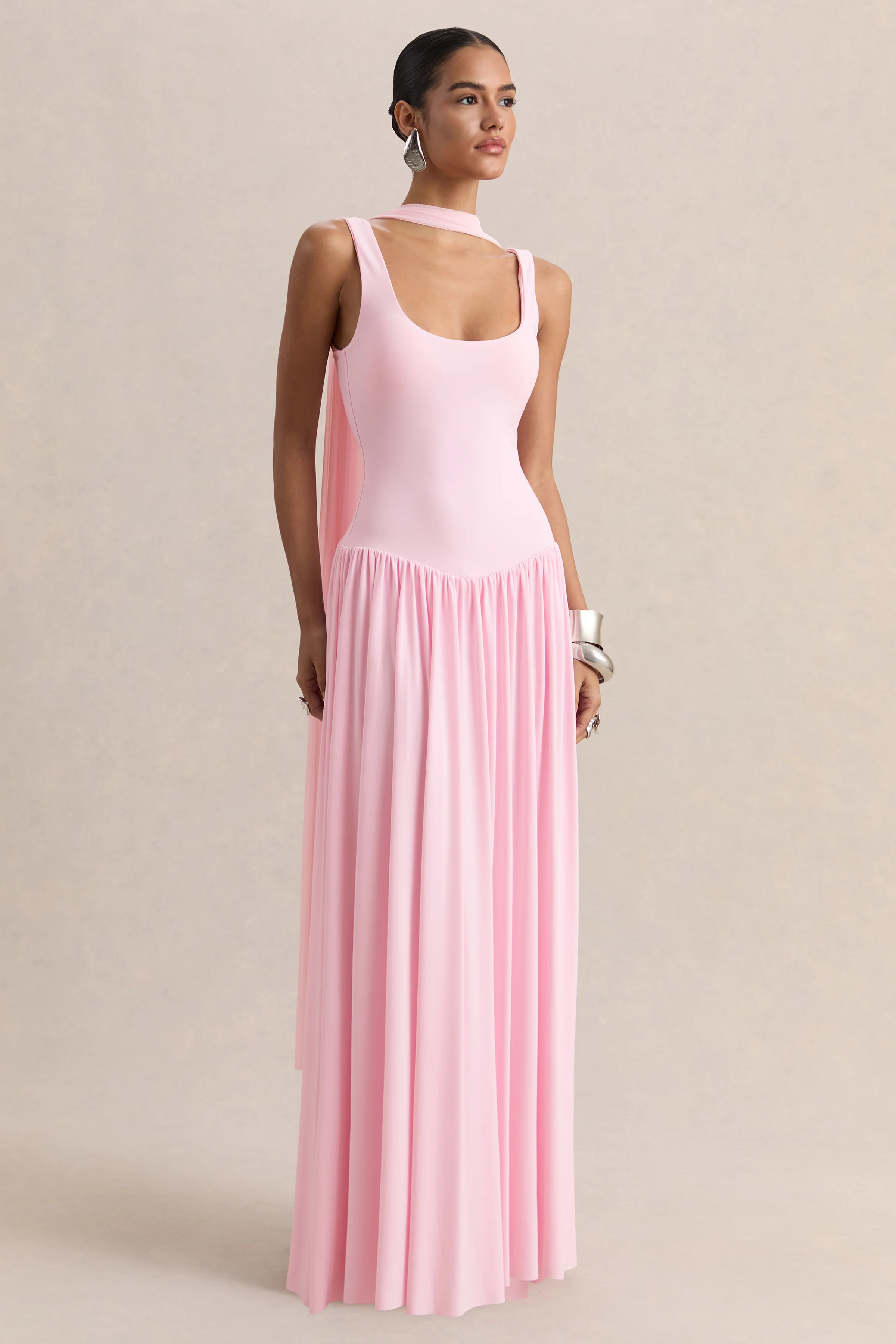 Aurina | Robe longue rose à encolure carrée avec cape - Image 6