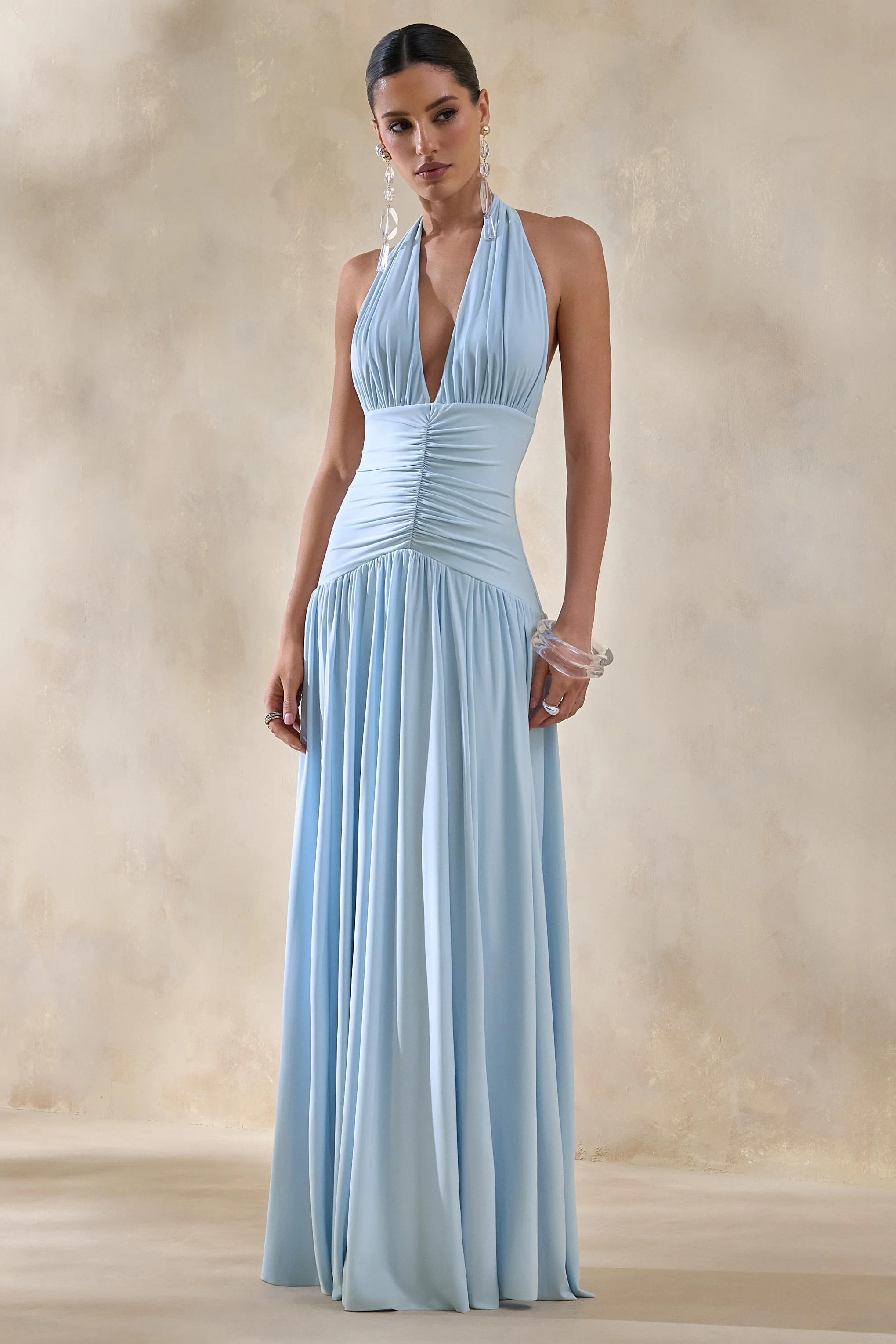 Bettina | Robe longue bleu poudré à encolure plongeante avec fronces - Image 3