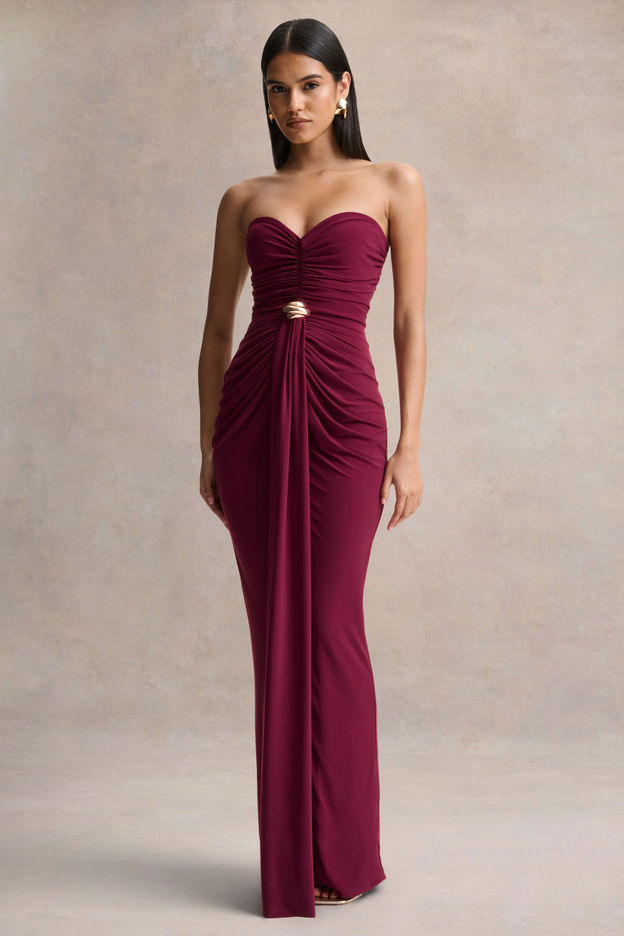 Beverly | Robe longue bandeau bordeaux avec détails froncés - Image 4