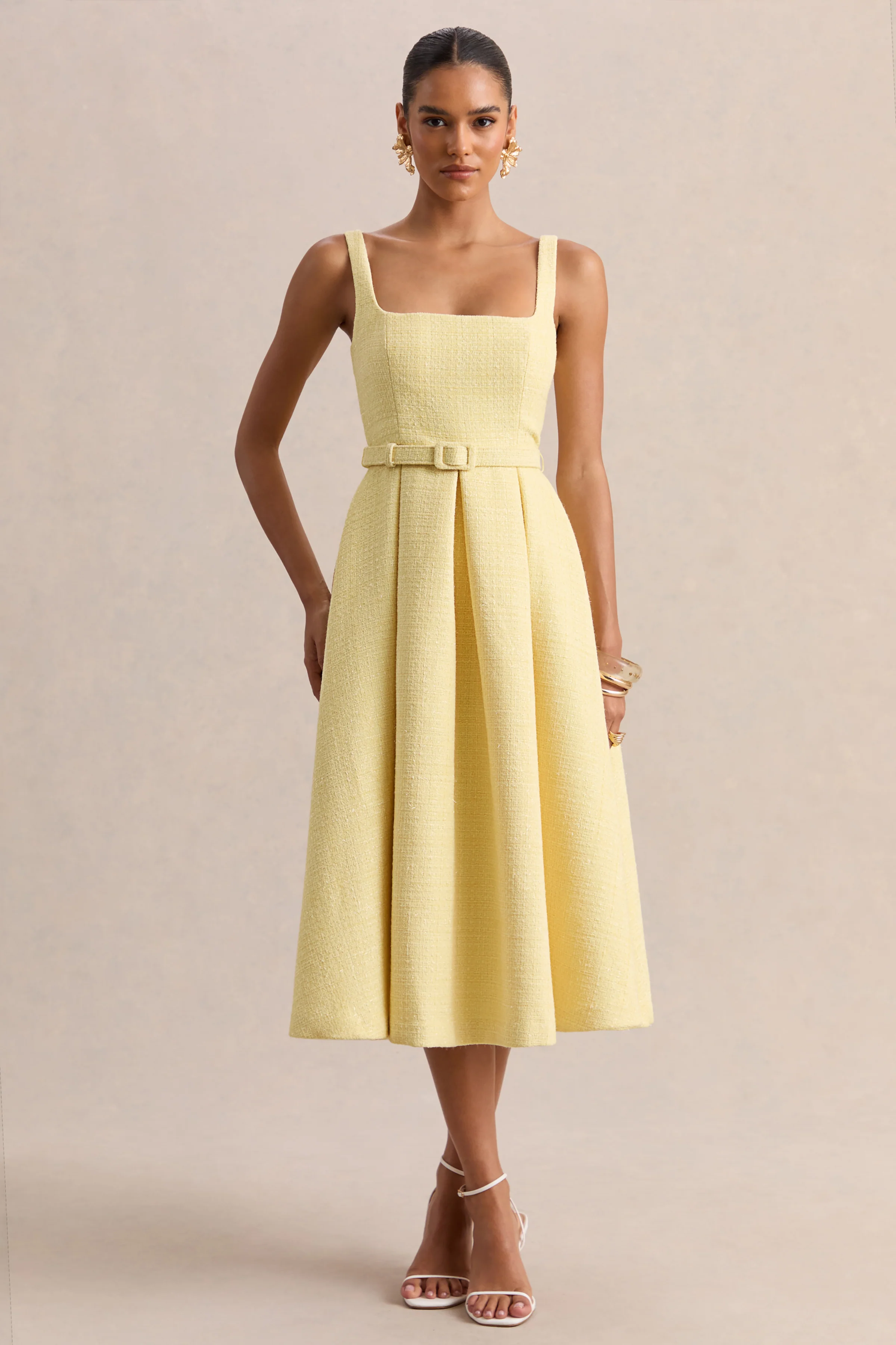 Camoria | Robe mi-longue citron en bouclé à encolure carrée