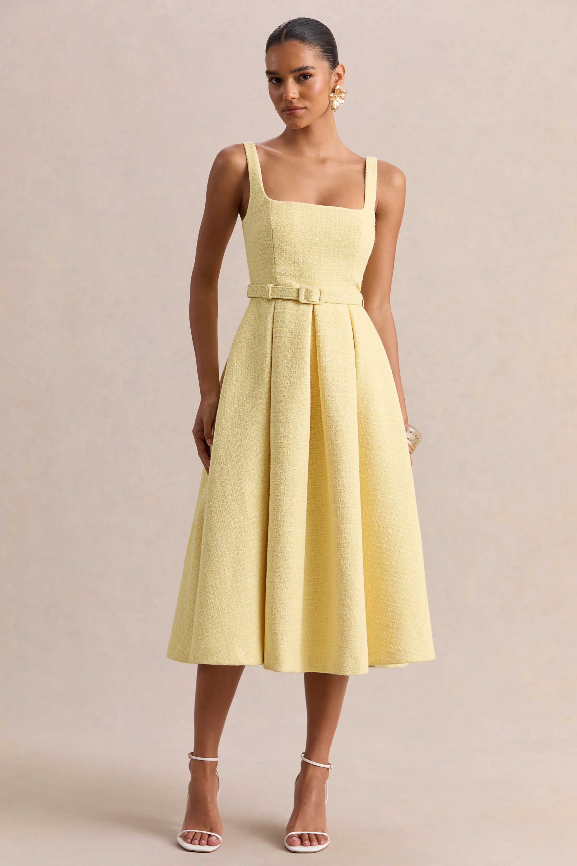 Camoria | Robe mi-longue citron en bouclé à encolure carrée - Image 4