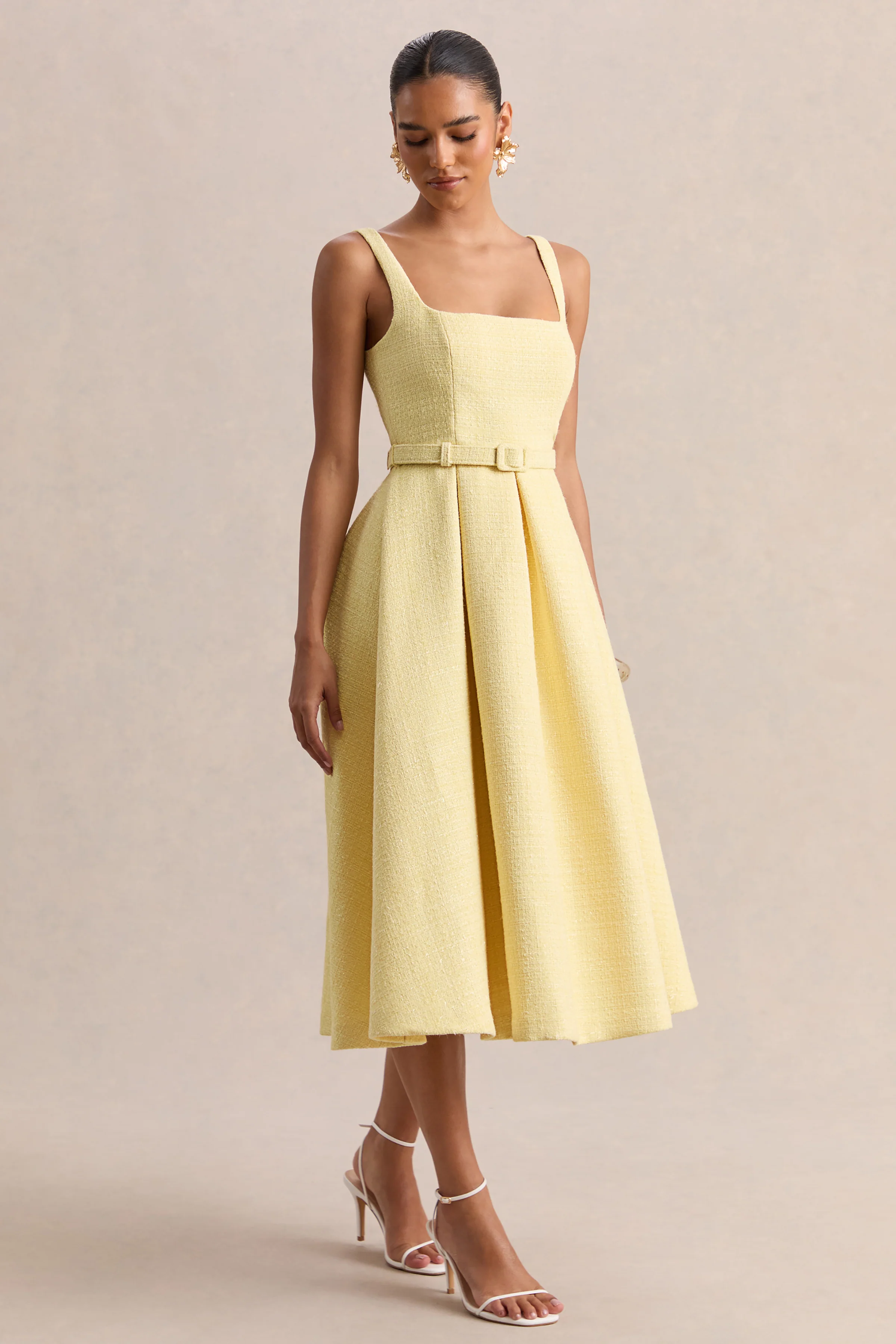 Camoria | Robe mi-longue citron en bouclé à encolure carrée - Image 5
