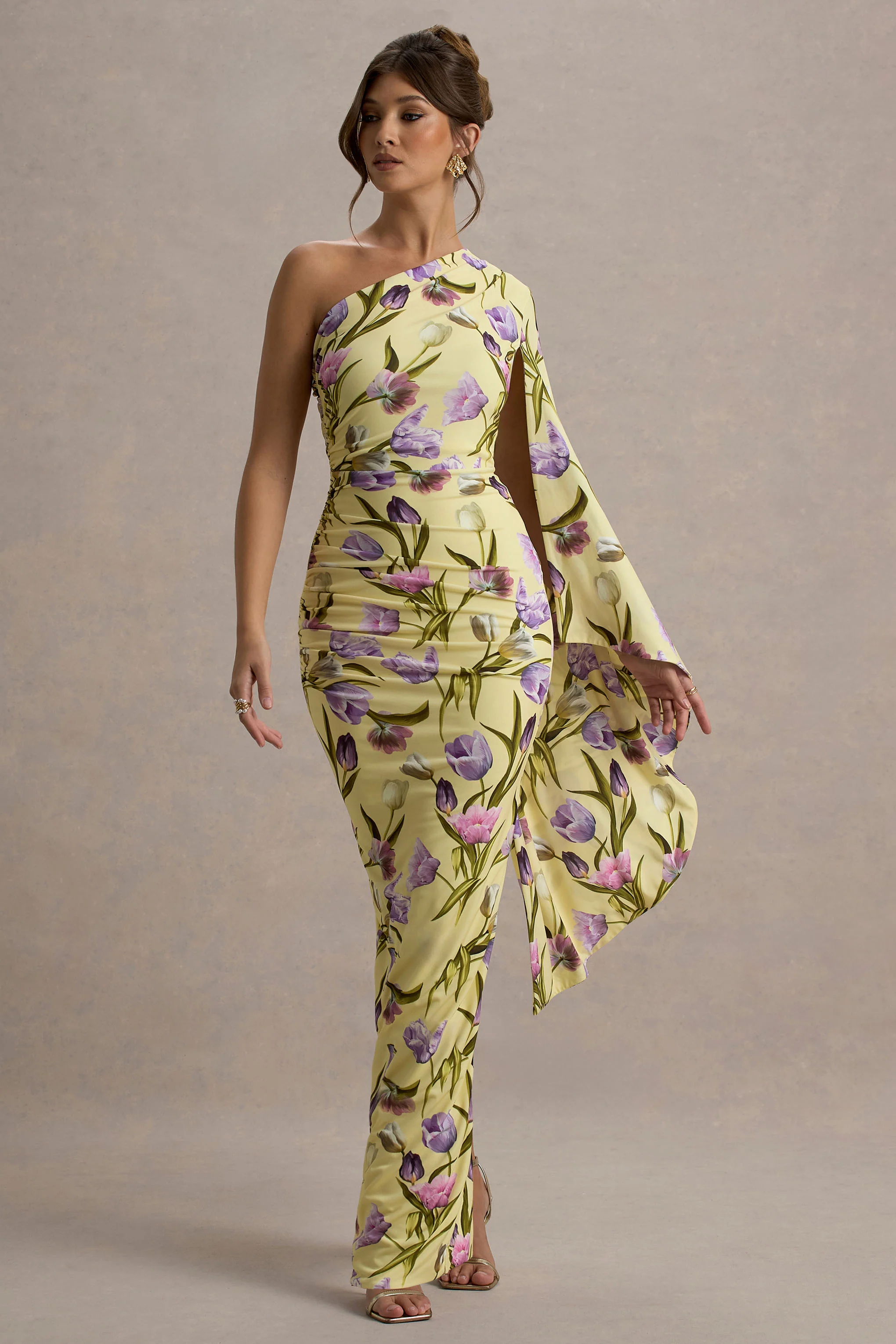 Clementina | Robe longue asymetrique à imprimé floral tulipe avec manches en cape - Image 5