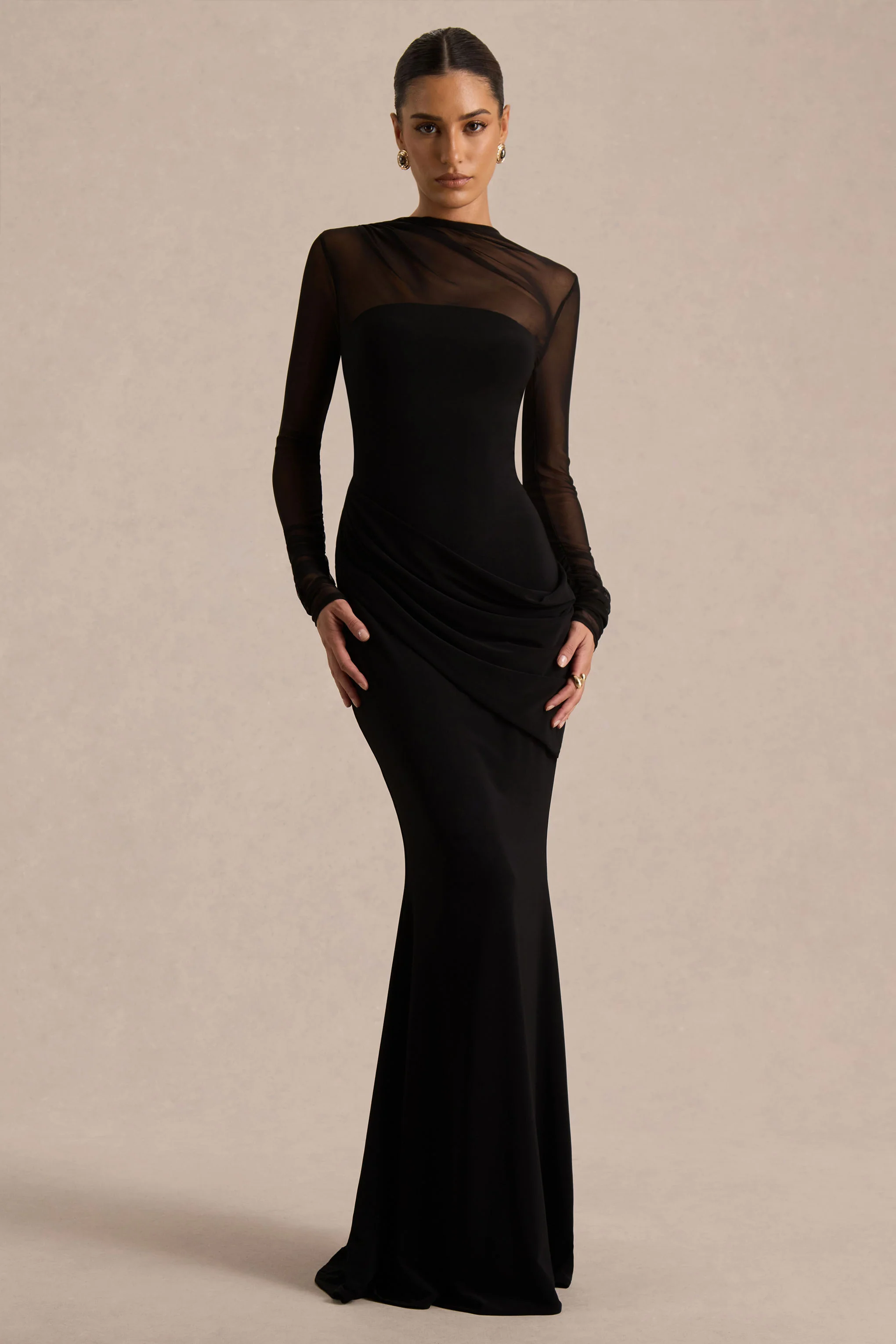 Deema | Robe longue noire en jersey et tulle à col montant