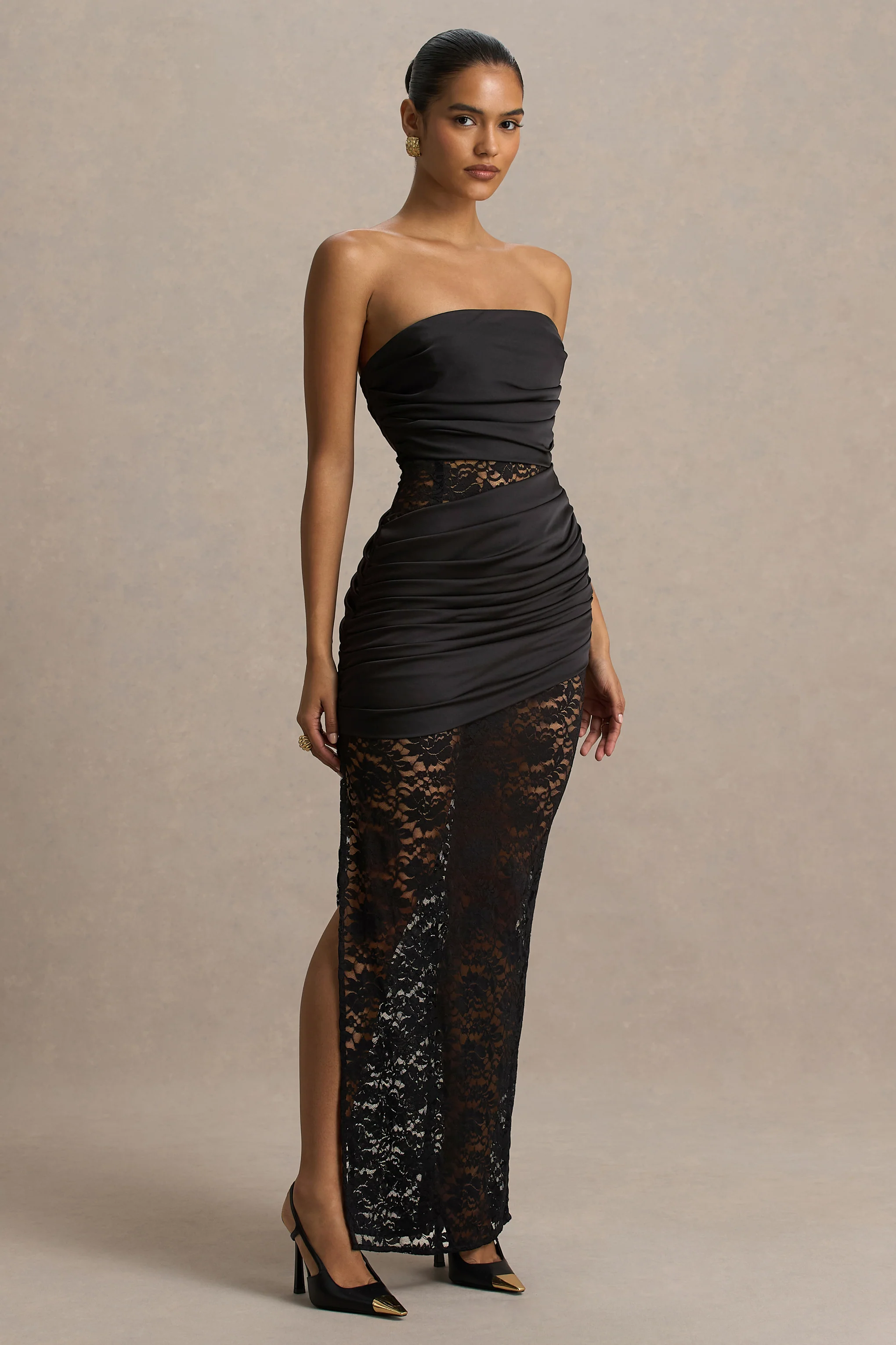 Dulcie | Robe mi-longue longue noire en dentelle et satin bustier avec détails drapés - Image 5