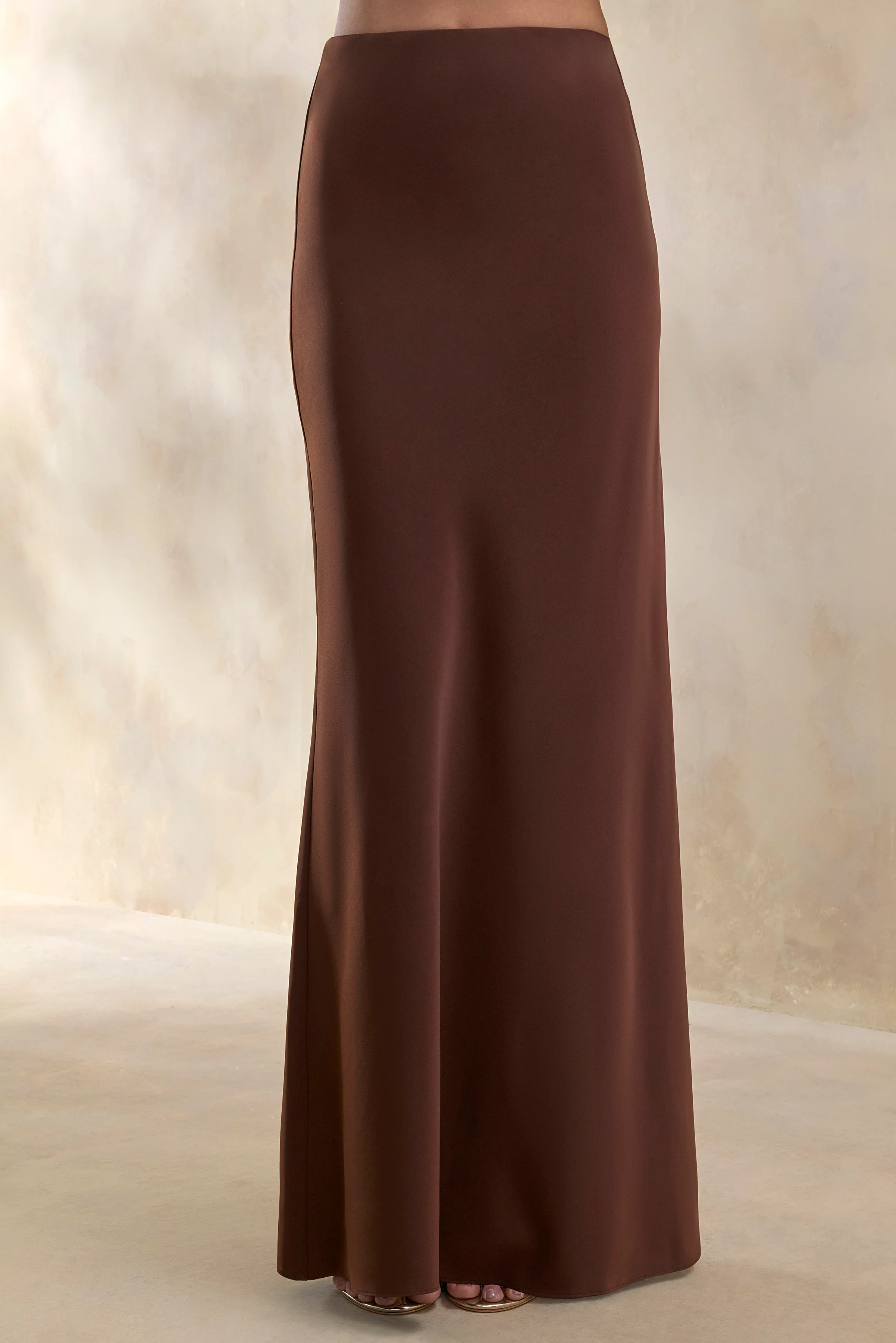 Elaria | Jupe longue marron en satin - Image 2