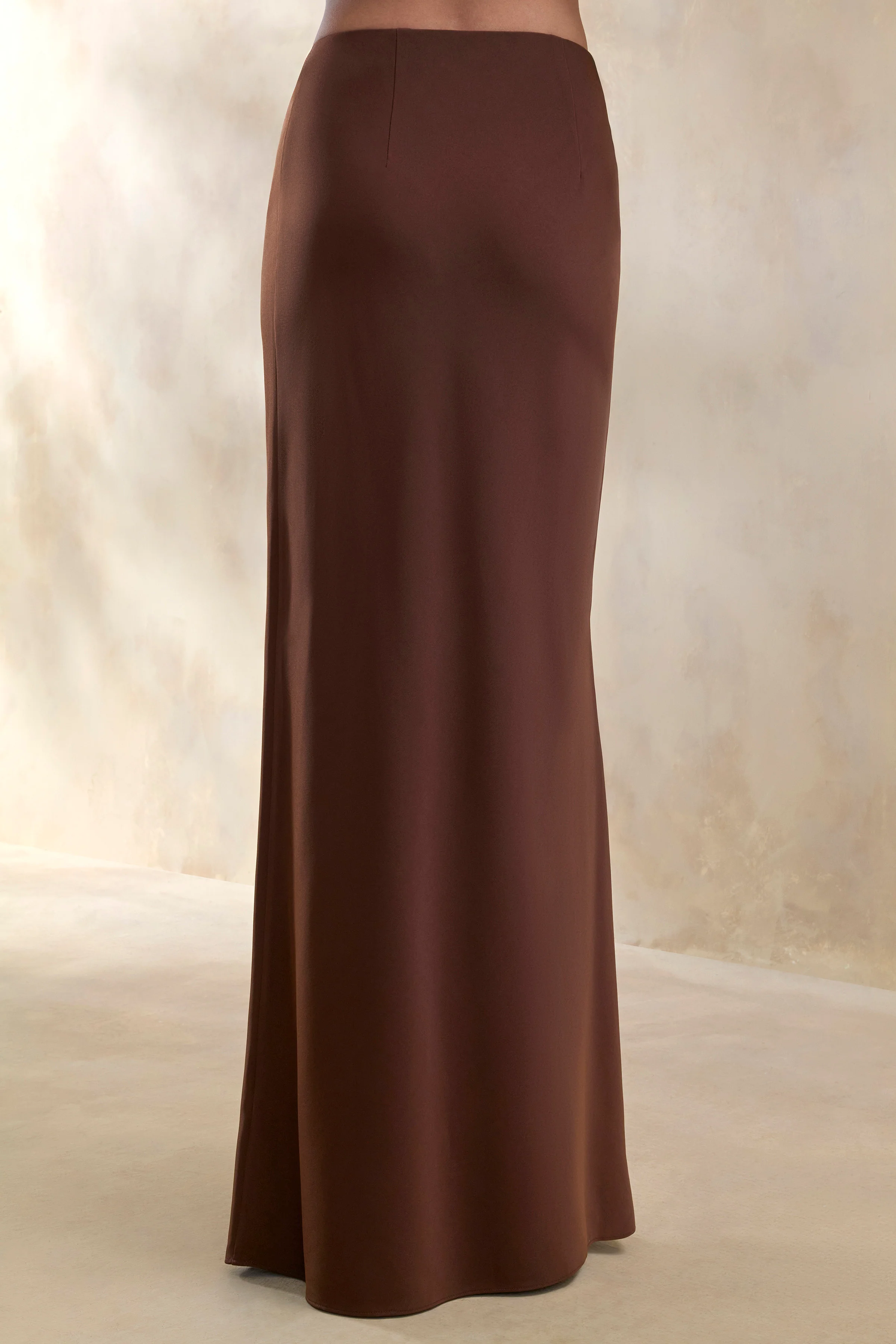 Elaria | Jupe longue marron en satin - Image 5