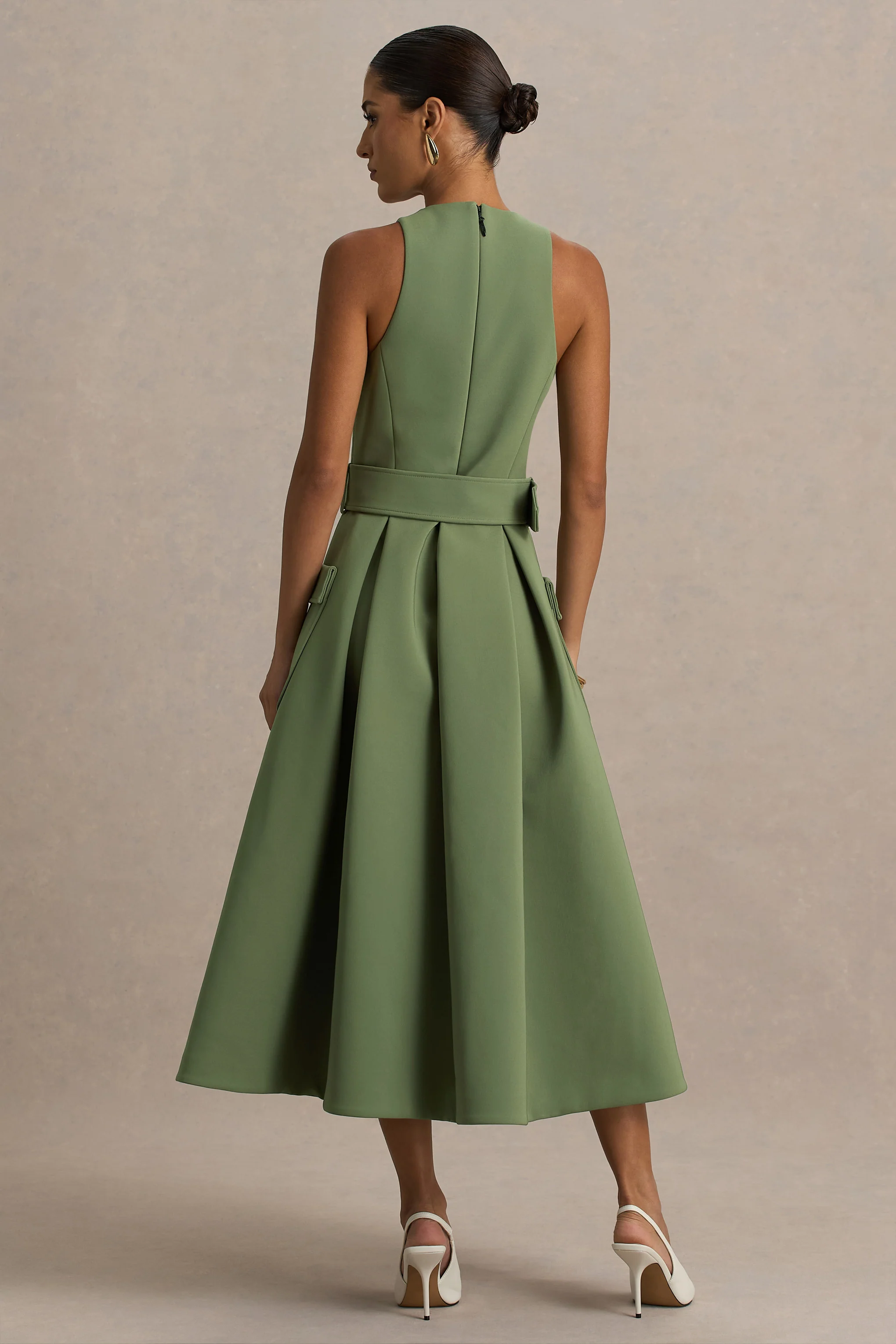 Elisia | Robe mi-longue olive à encolure ronde avec ceinture - Image 2