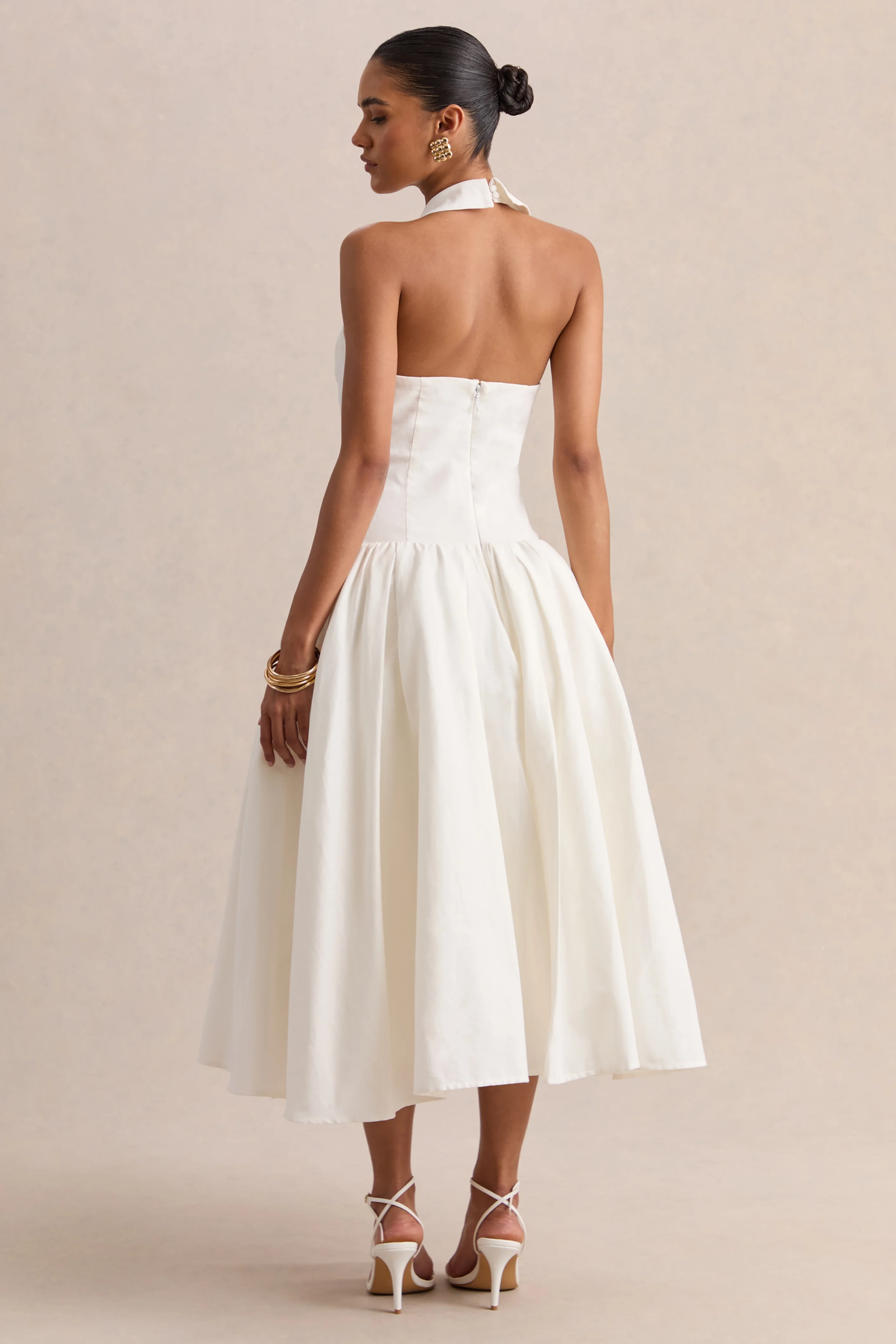 Ella | Robe mi-longue blanche à décolleté plongeant et taille basse - Image 2