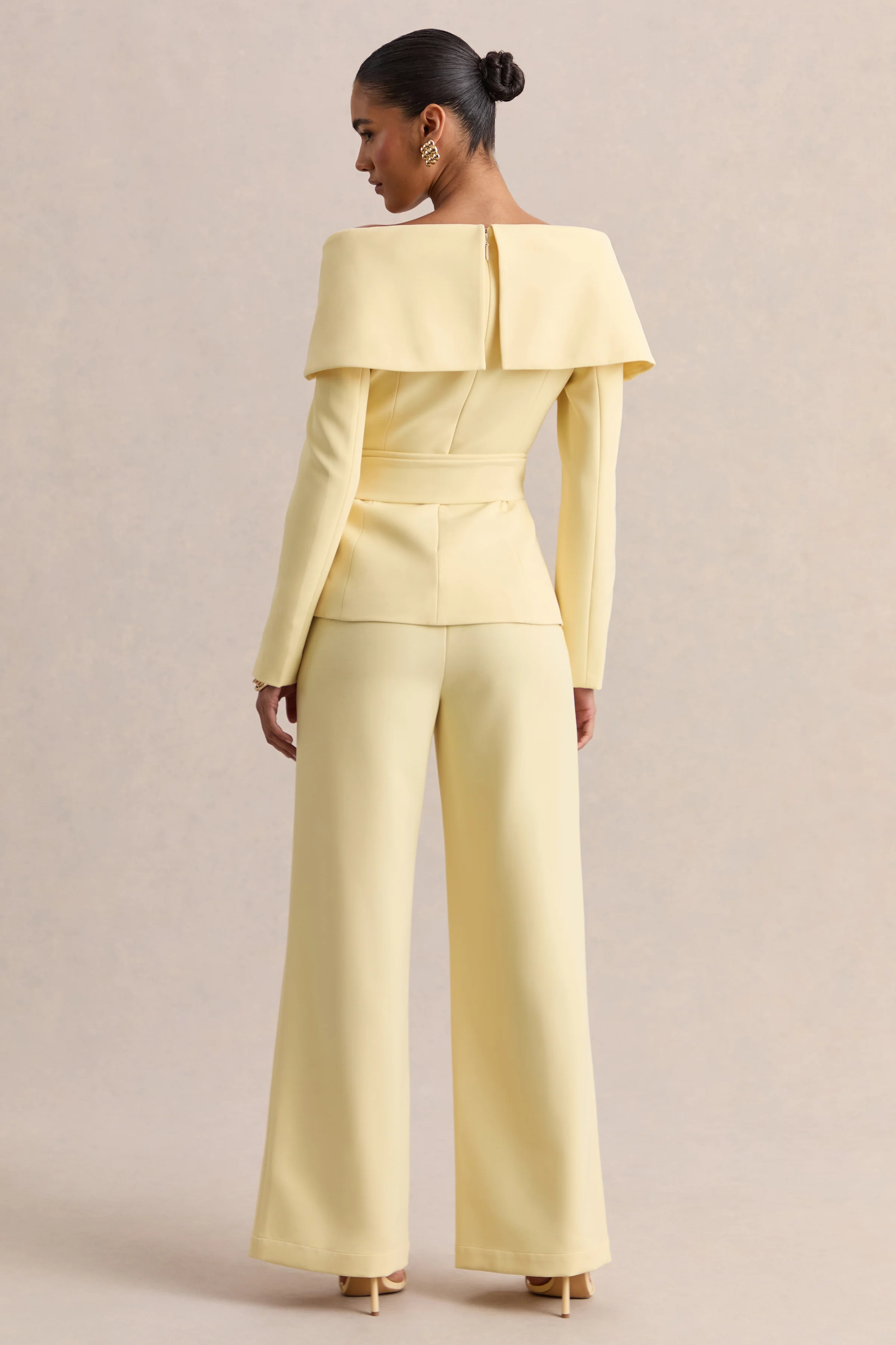 Empress | Top tailleur citron à encolure bardot - Image 2