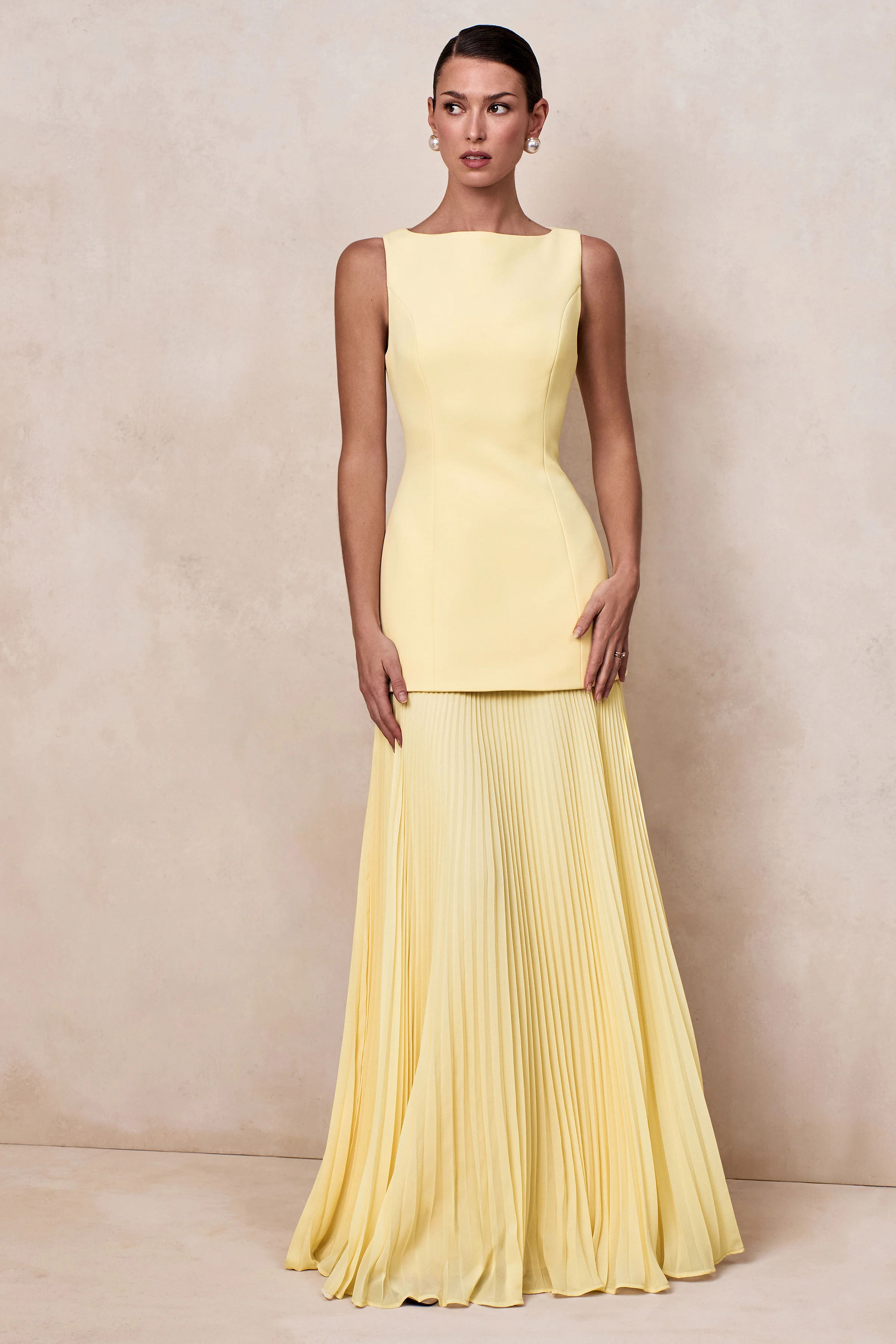 Hadley | Robe longue citron à décolleté bateau avec taille basse