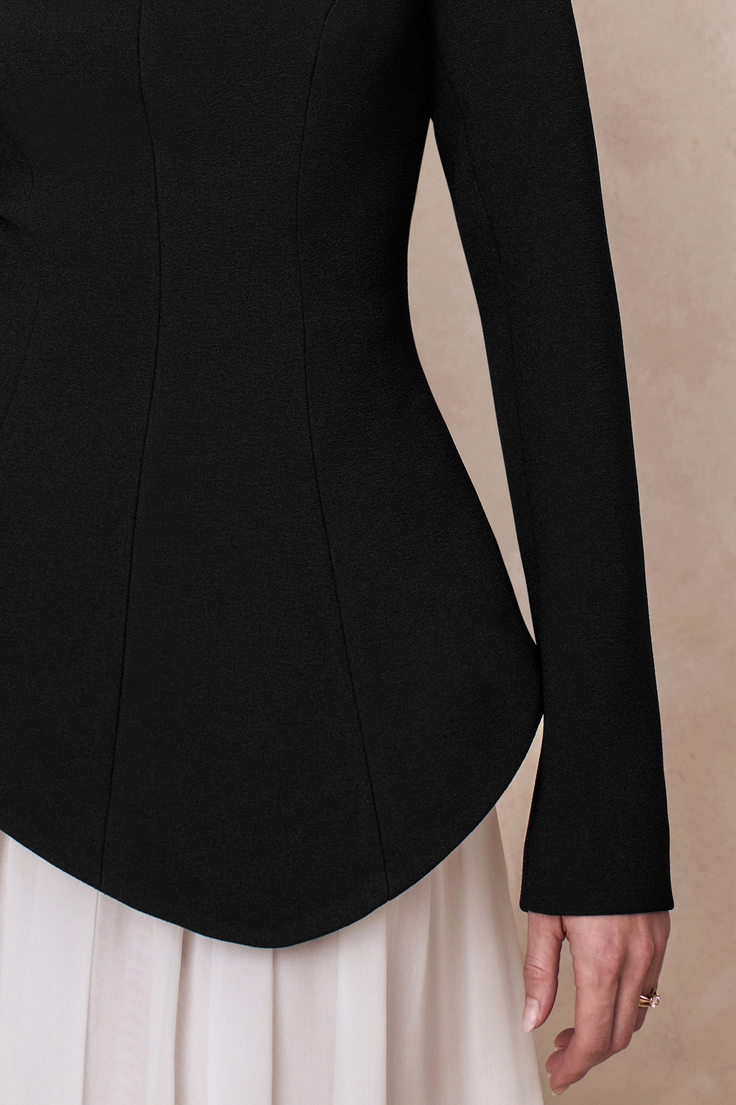 Halma | Robe longue noir et blanc à encolure haute avec taille basse - Image 7