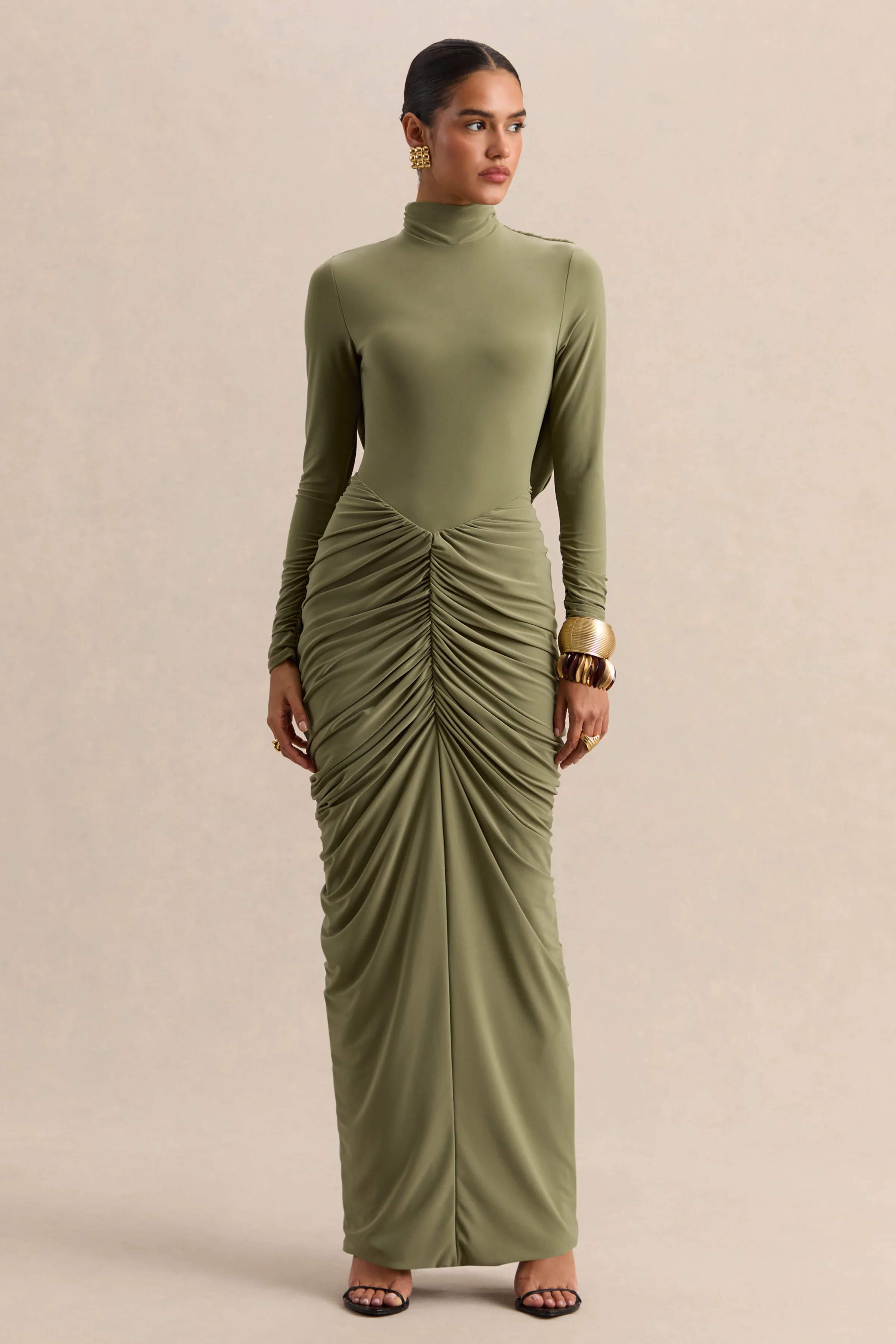 Harmona | Robe longue olive à encolure haute avec détails froncés et drapés - Image 6