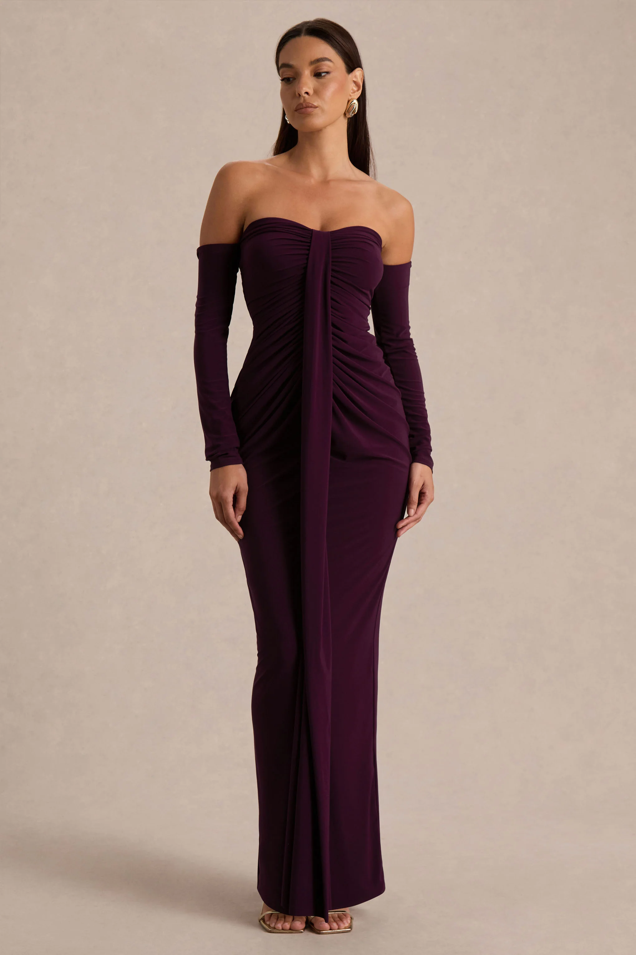 Harper | Robe longue prune à encolure bardot - Image 5