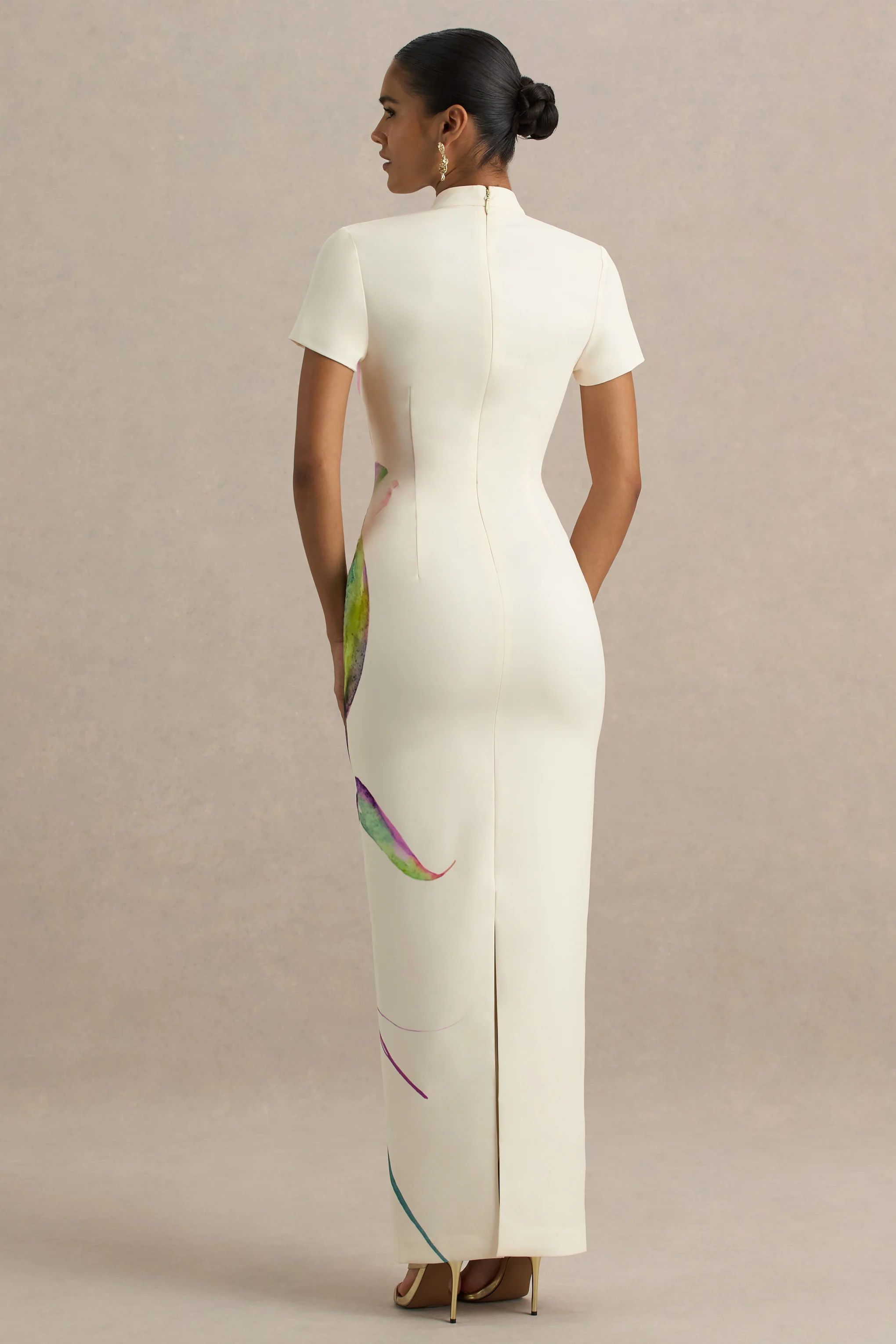 Hessie | Robe longue imprimé lys blanc à encolure haute - Image 2