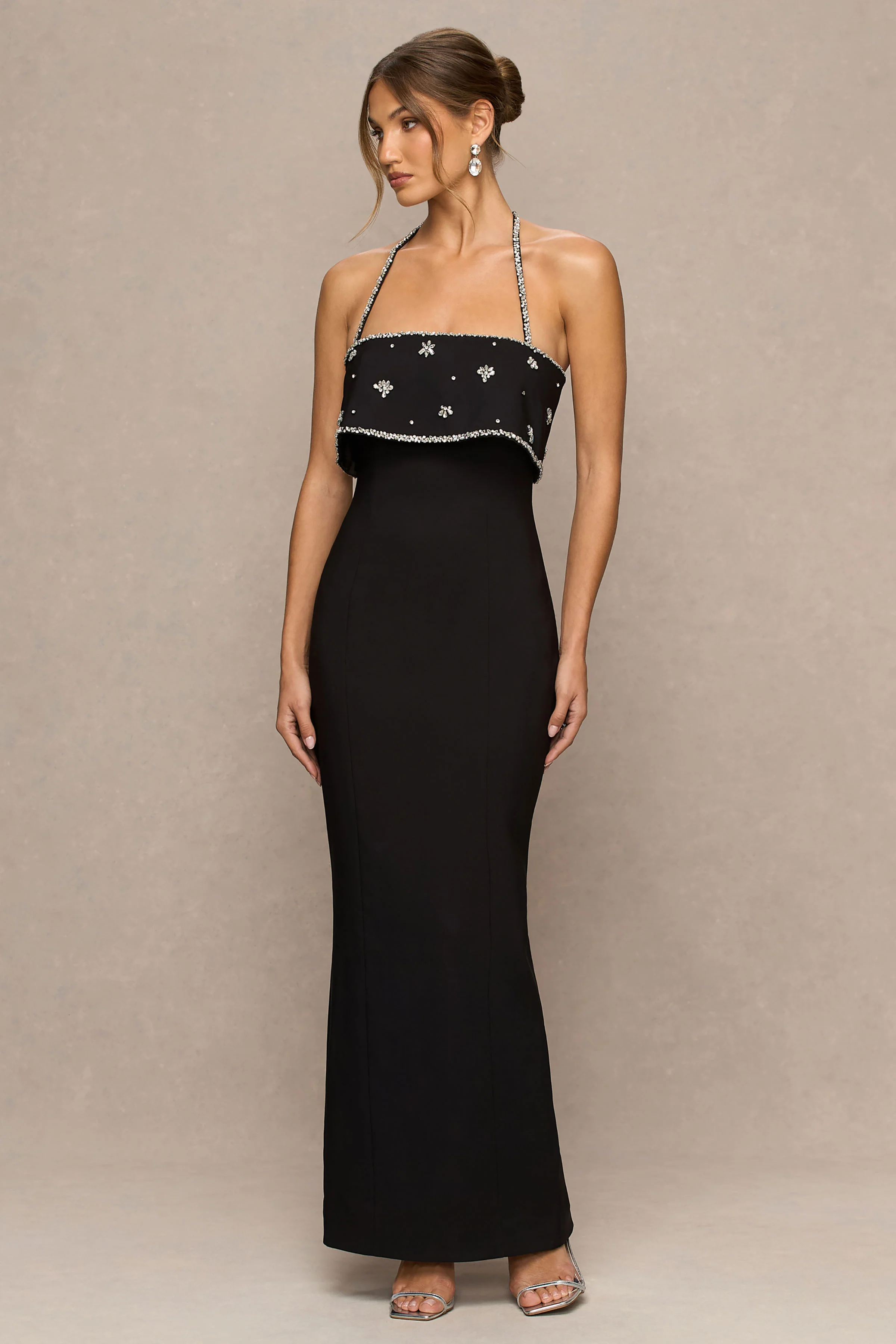 Illiana | Robe longue noire bustier ornée à la main - Image 4