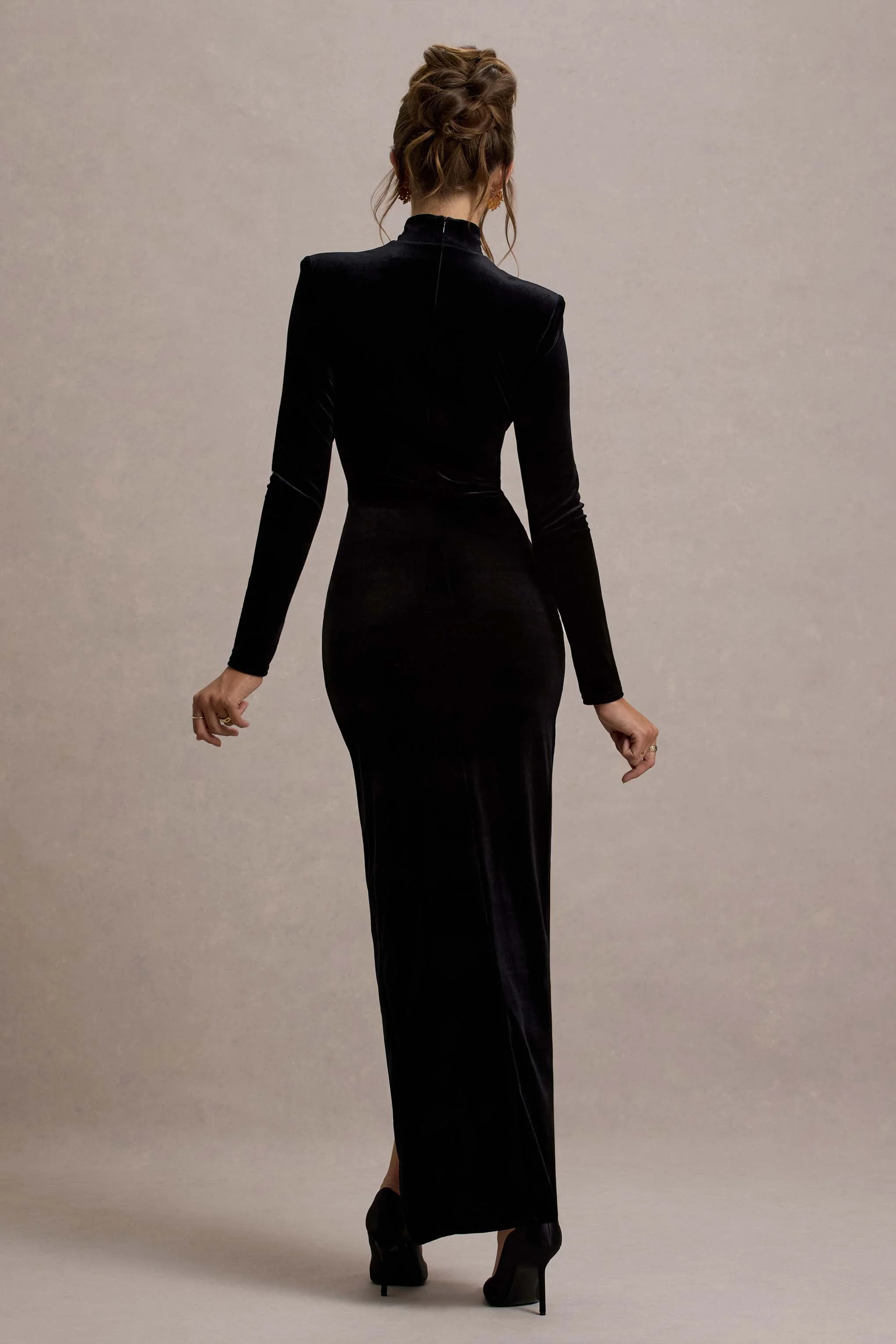Jaz | Robe Longue Fendue à Col Haut Froncée en Velours Noir - Image 2