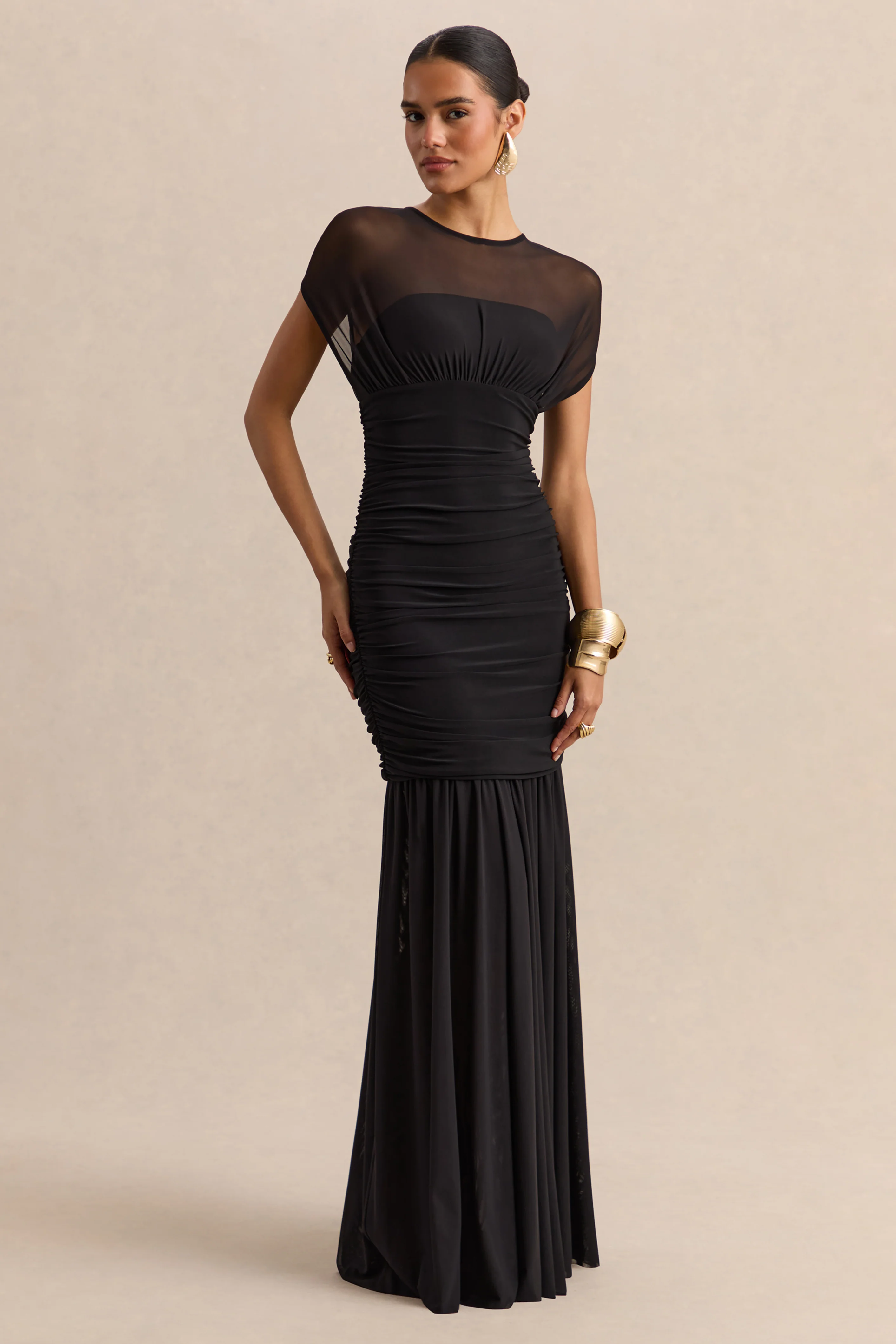 Kalene | Robe longue noire à encolure large avec détails en tulle transparent - Image 5