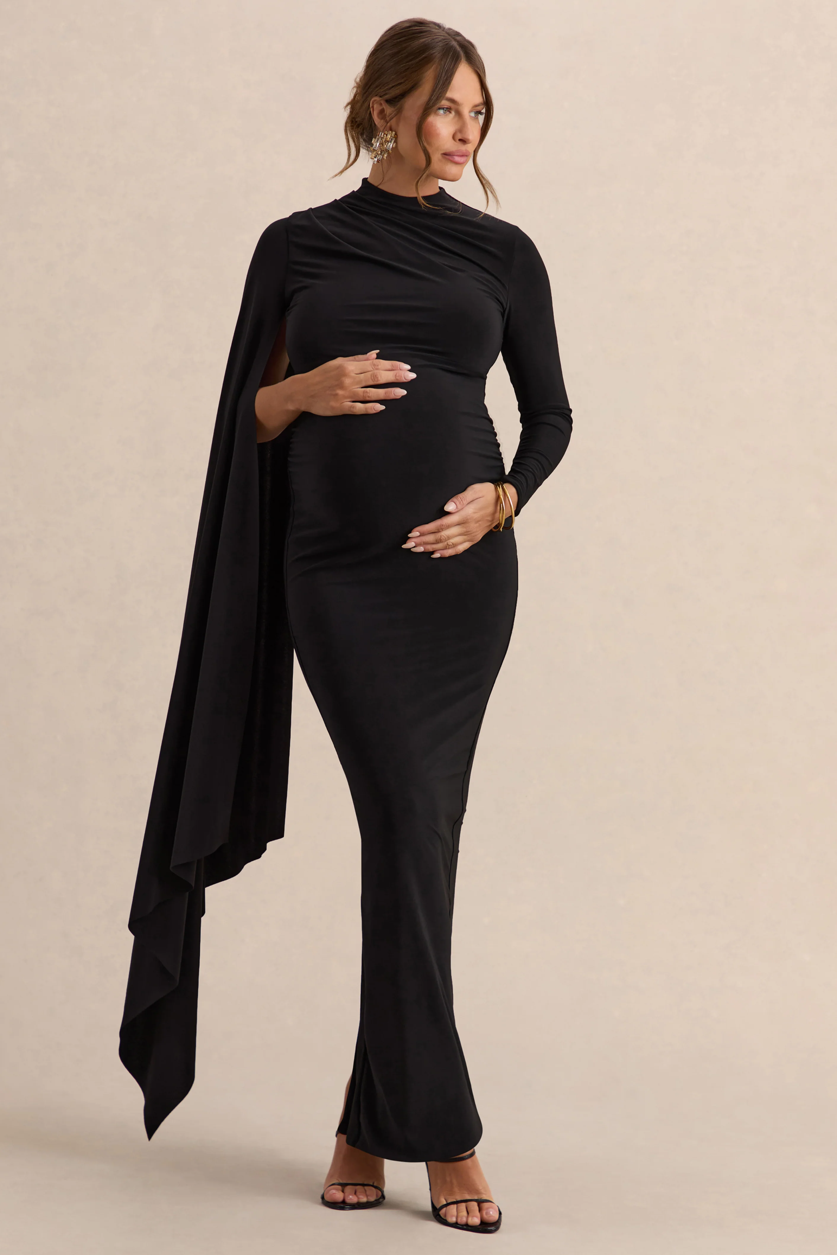 Lavinia | Robe mi-longue de maternité noire à col montant avec manche cape - Image 6