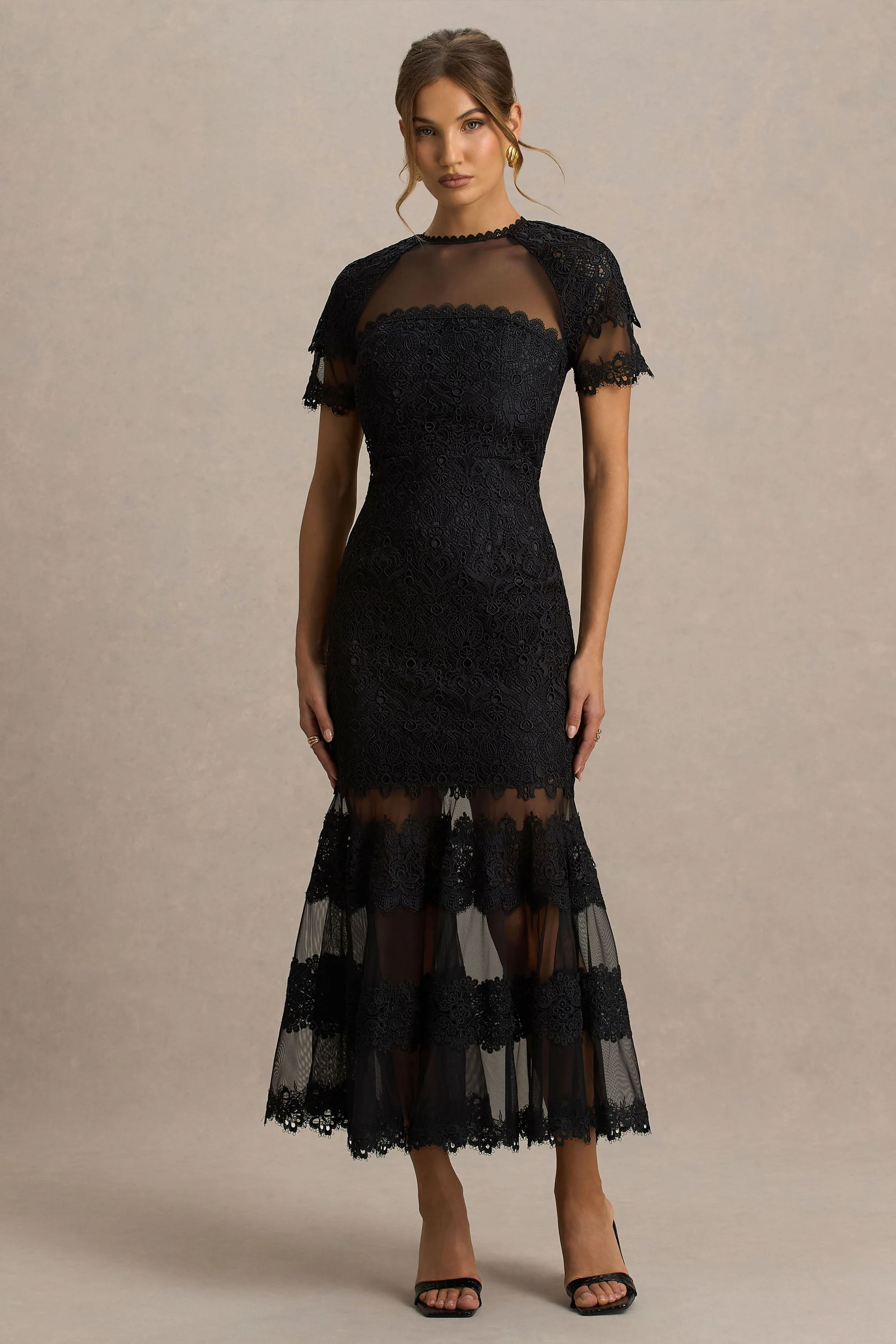 Leanne | Robe mi-longue sirène en tulle et dentelle noirs à encolure ras du cou