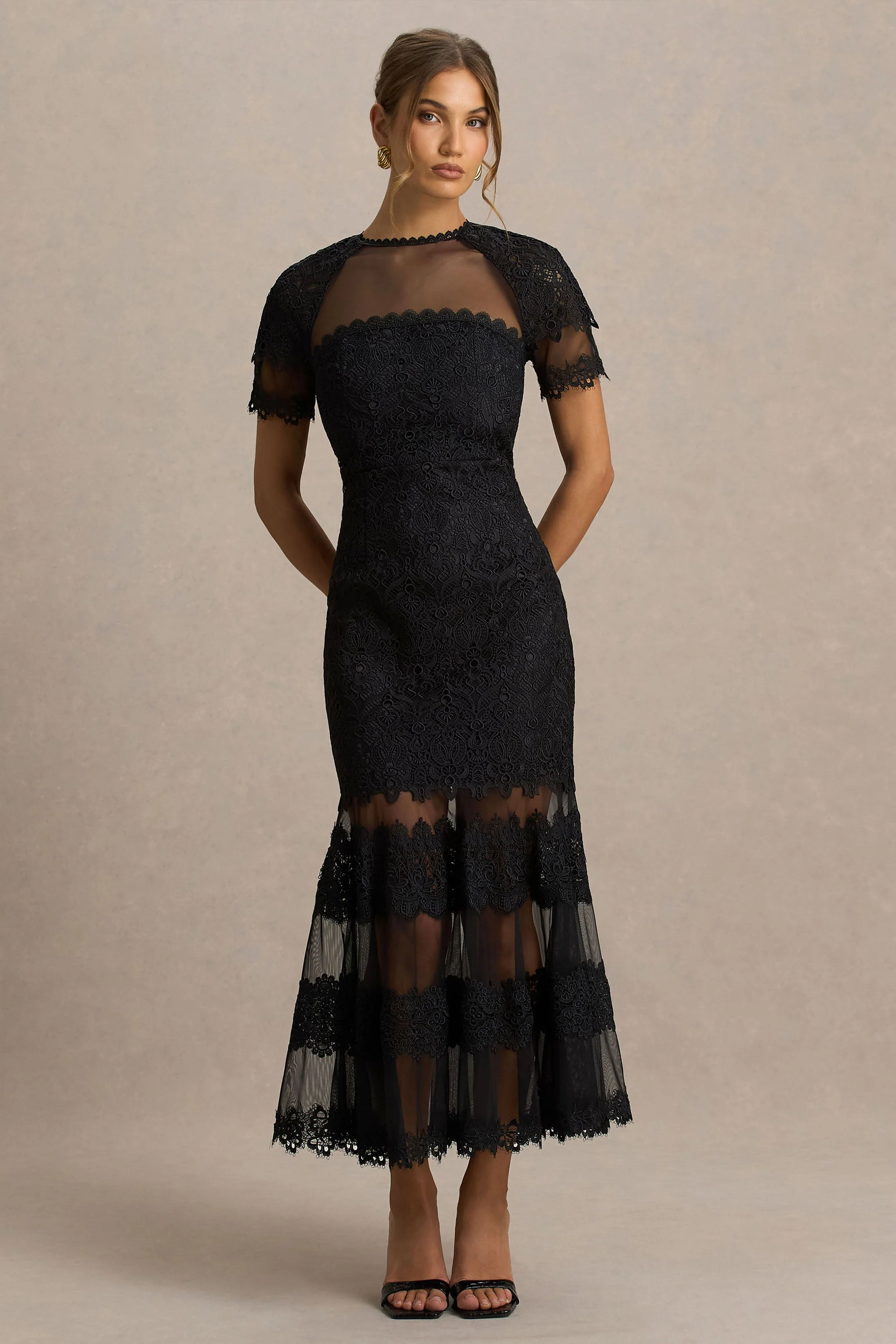 Leanne | Robe mi-longue sirène en tulle et dentelle noirs à encolure ras du cou - Image 5