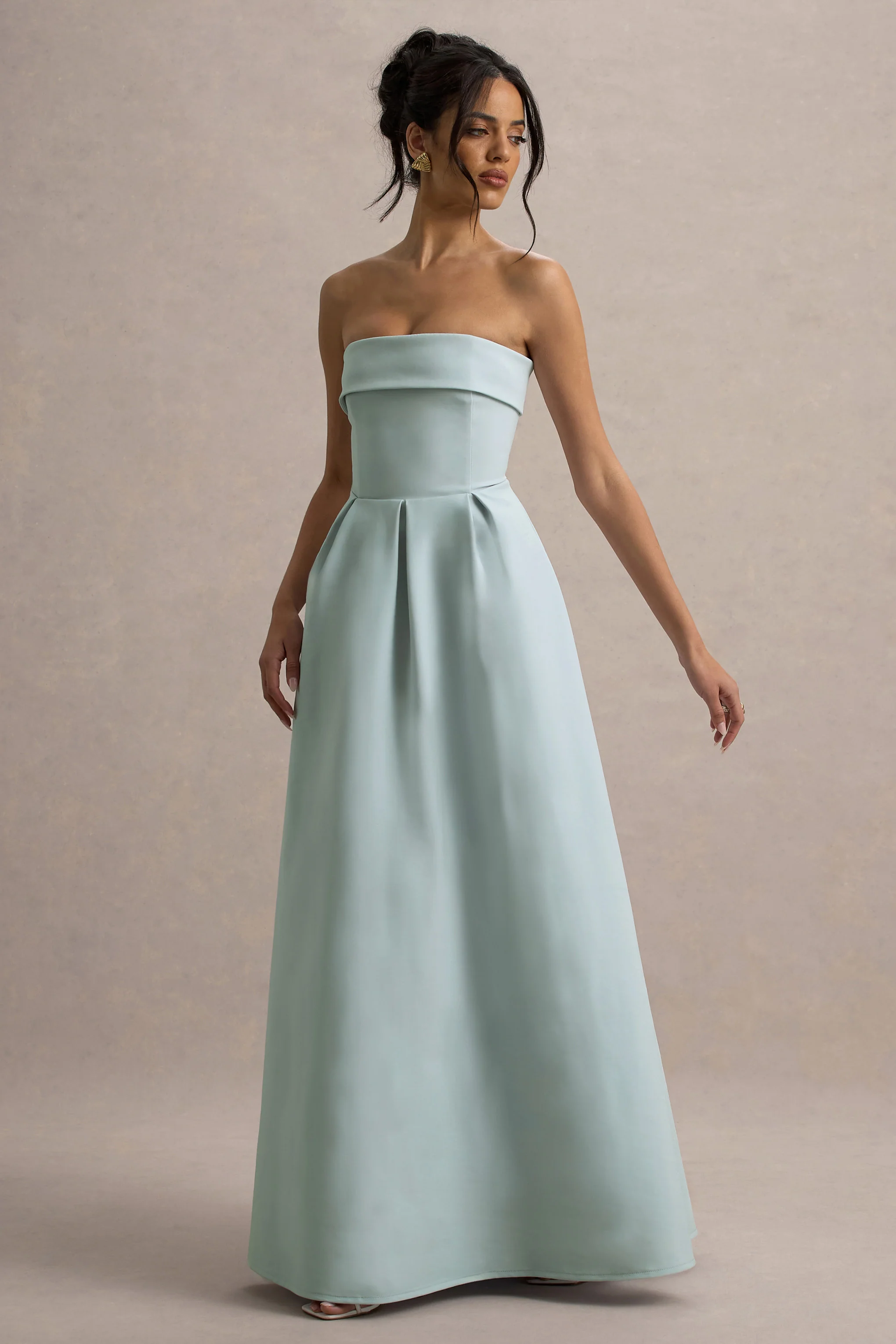 Maddalena | Robe Longue Patineuse Bleu Poudré à Décolleté Bandeau - Image 7