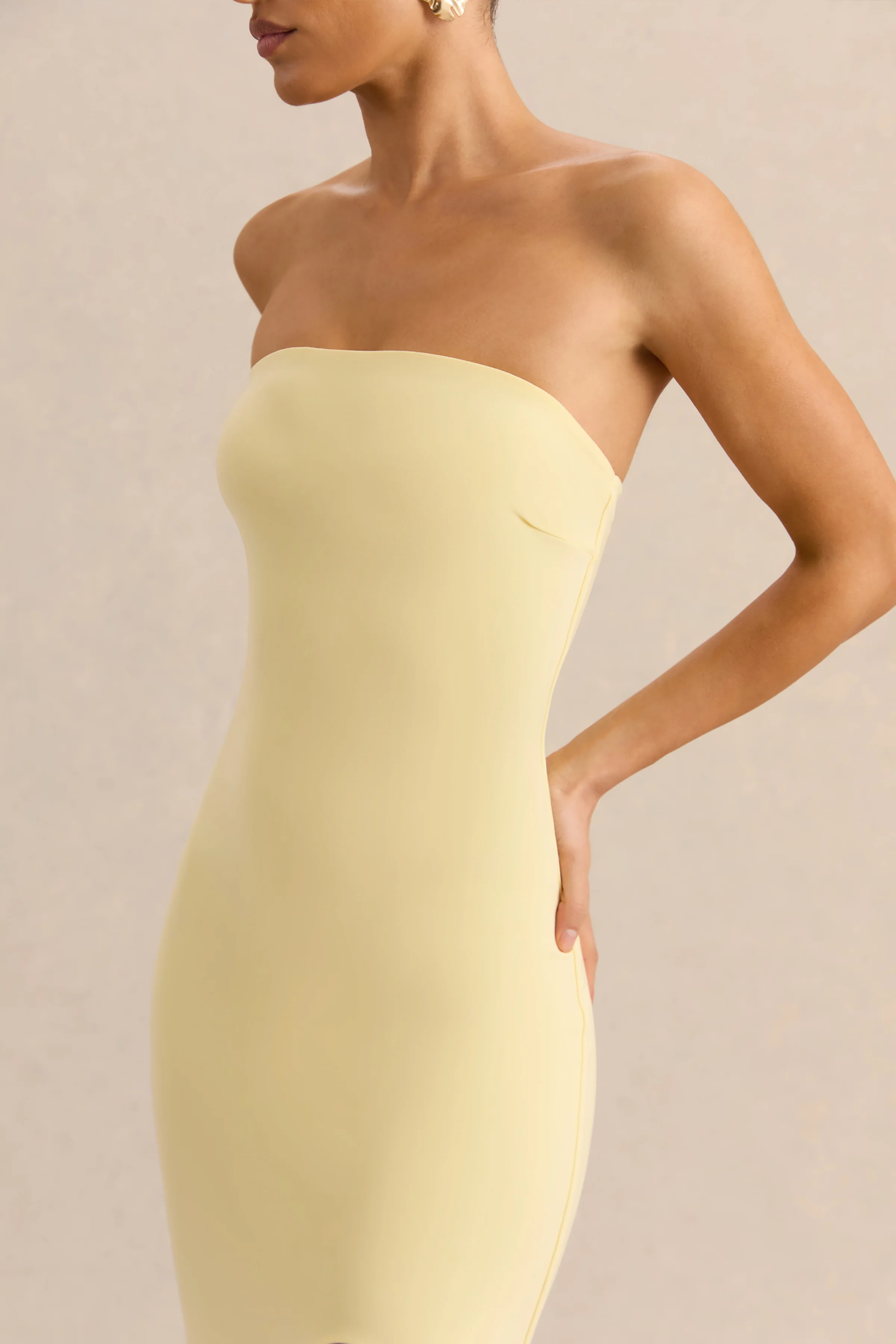 Melva | Robe longue citron à encolure bandeau - Image 7