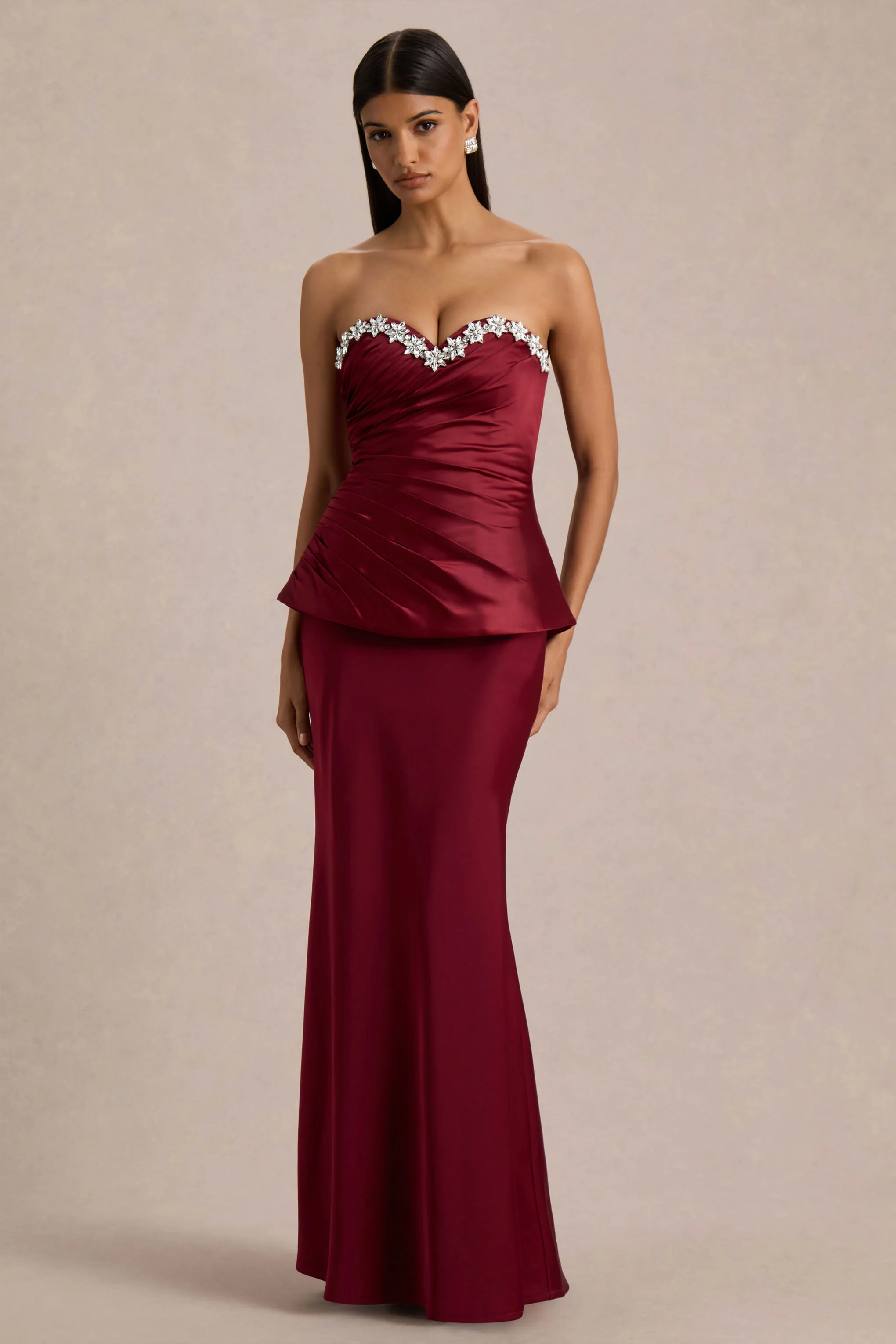 Milia | Robe Longue Bordeaux à Corset Sans Bretelles Ornée de Strass - Image 5