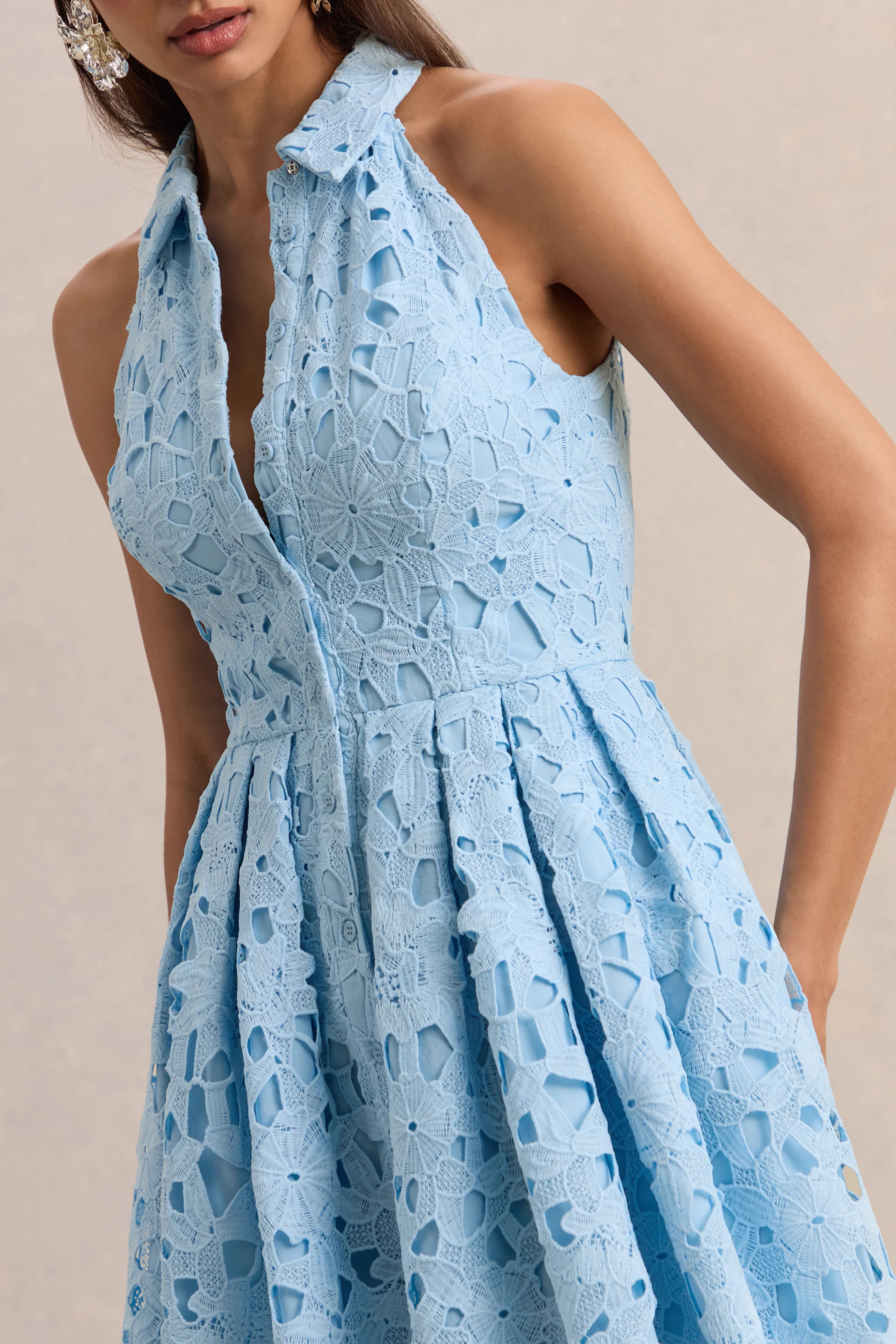 Milly | Mini-robe dos-nu en dentelle bleu poudré - Image 6