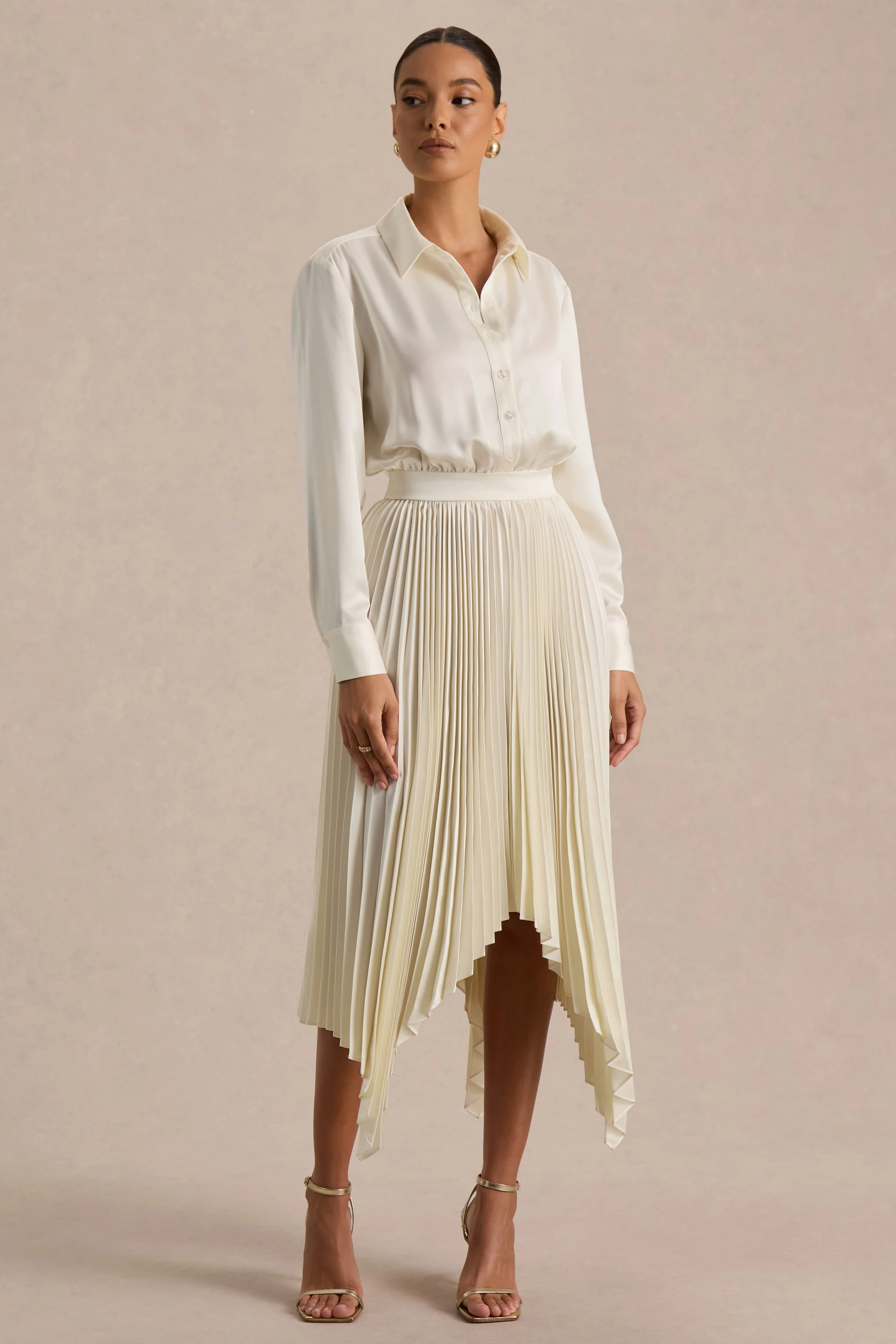 Naxos | Robe chemise longue en satin crème - Image 3