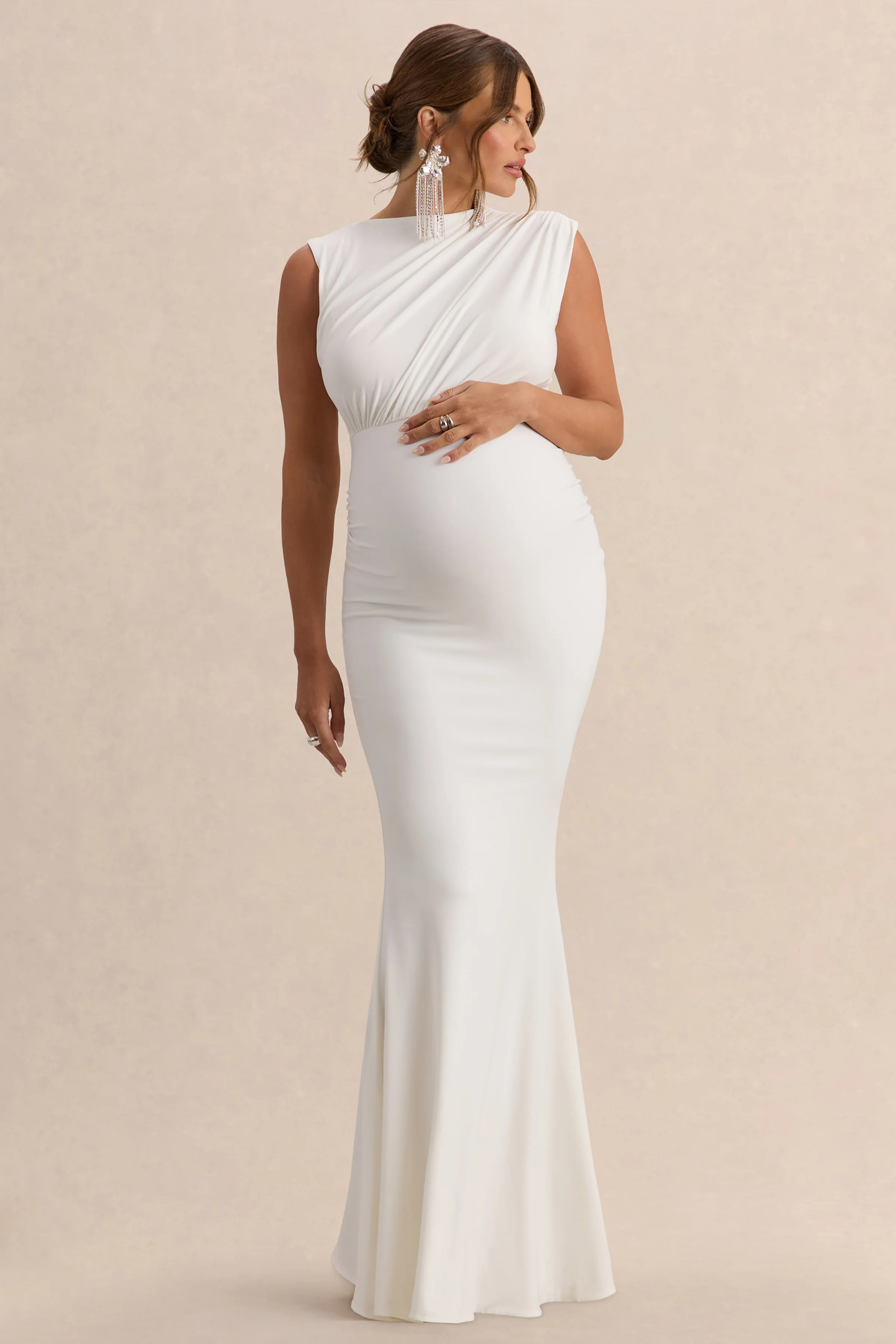 Osanna | Robe longue de maternité blanche à encolure large avec détails froncés - Image 4