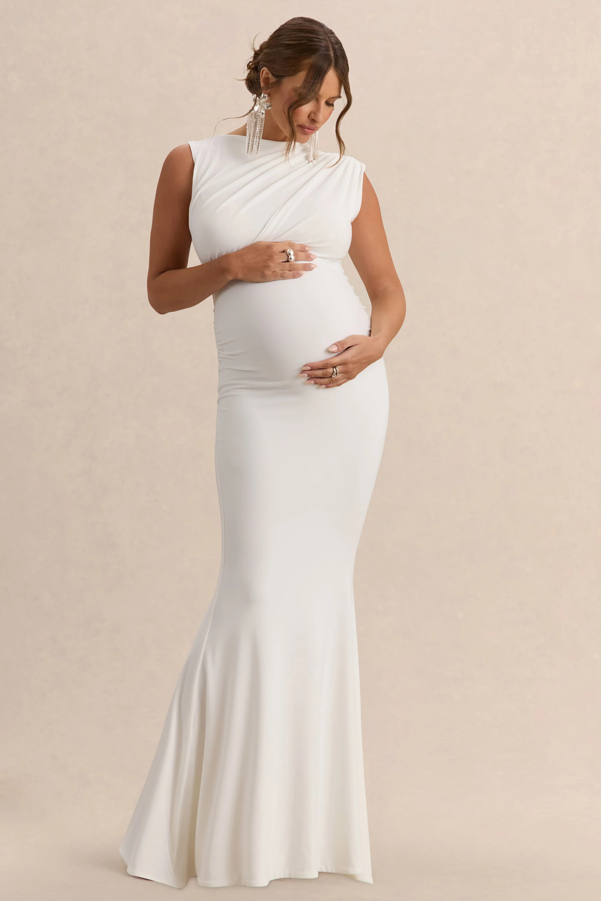 Osanna | Robe longue de maternité blanche à encolure large avec détails froncés - Image 6