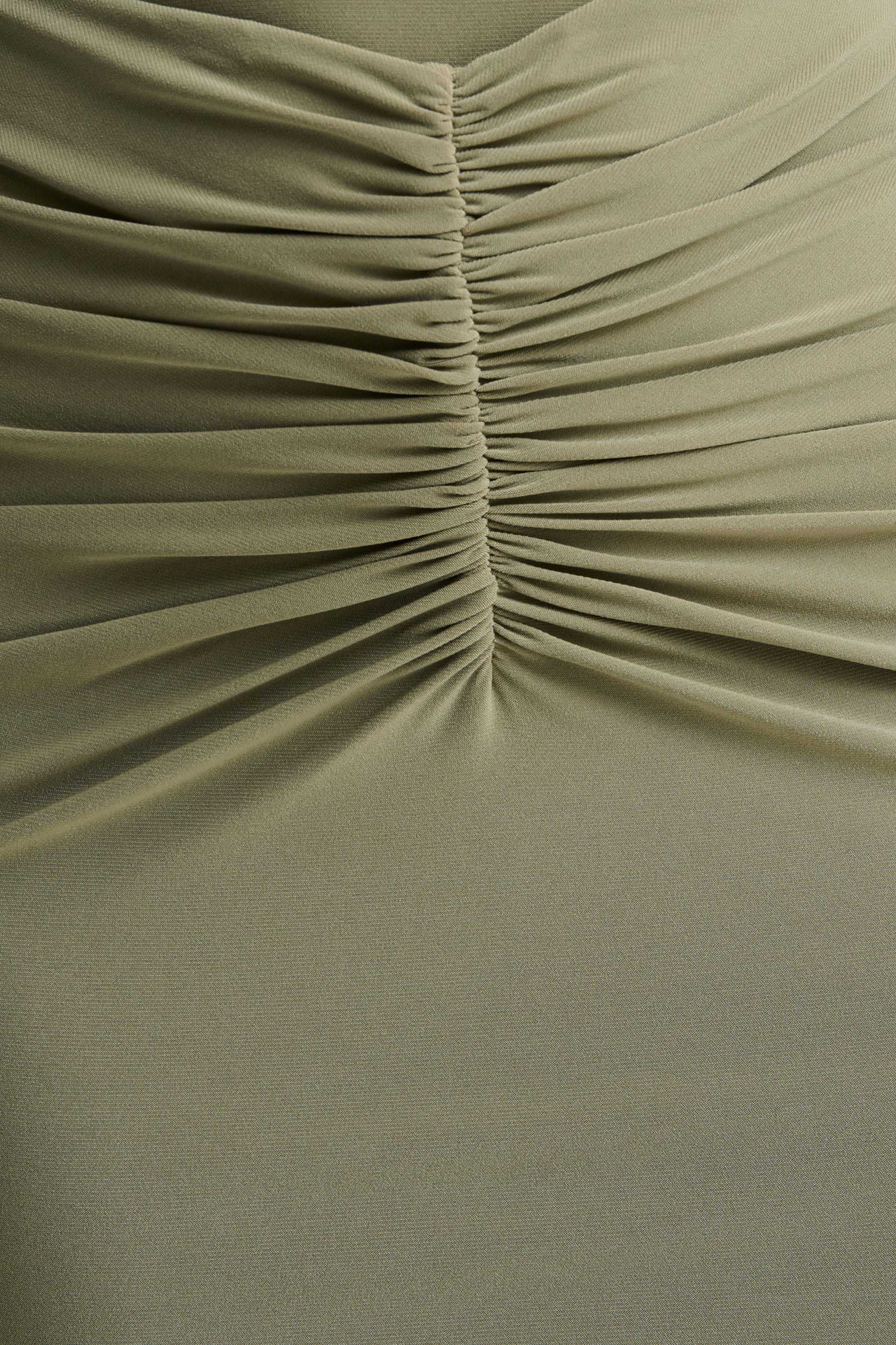 Persis | Robe longue olive à col montant avec détails froncés - Image 6