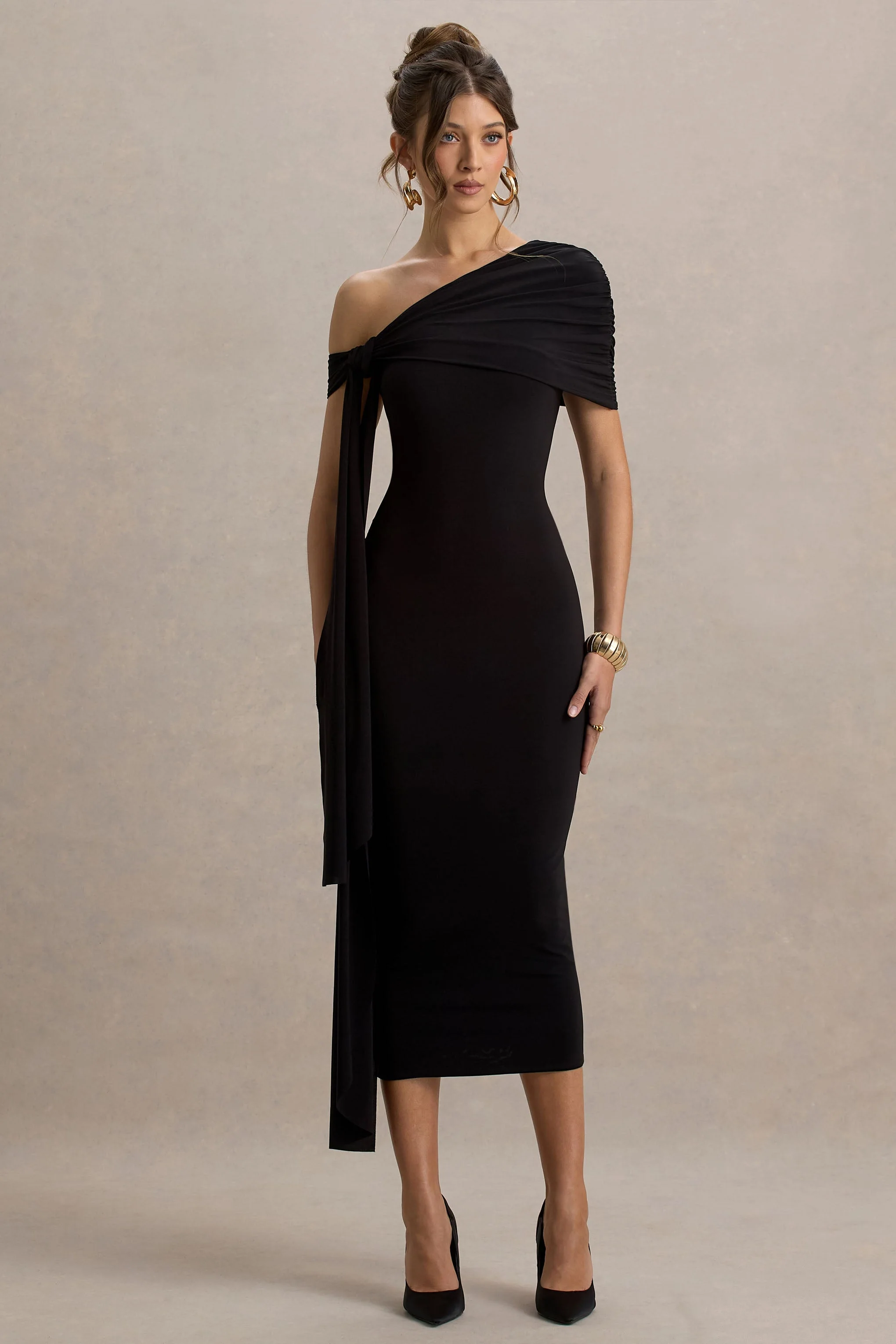Praia | Robe mi-longue noire asymétrique à ceinture drapée - Image 5
