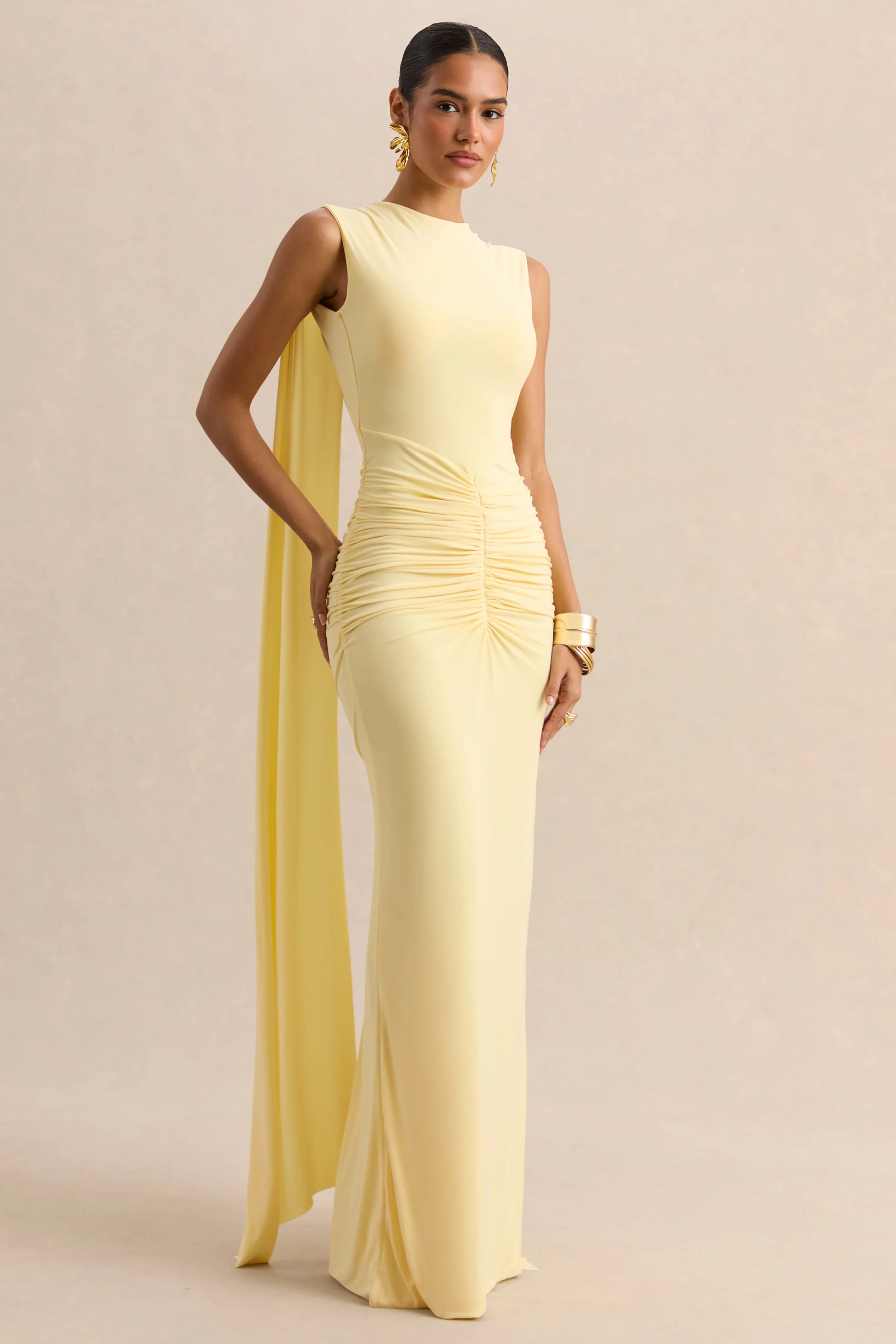Premiere | Robe longue citron à encolure bateau avec manches cape et dos ouvert - Image 5