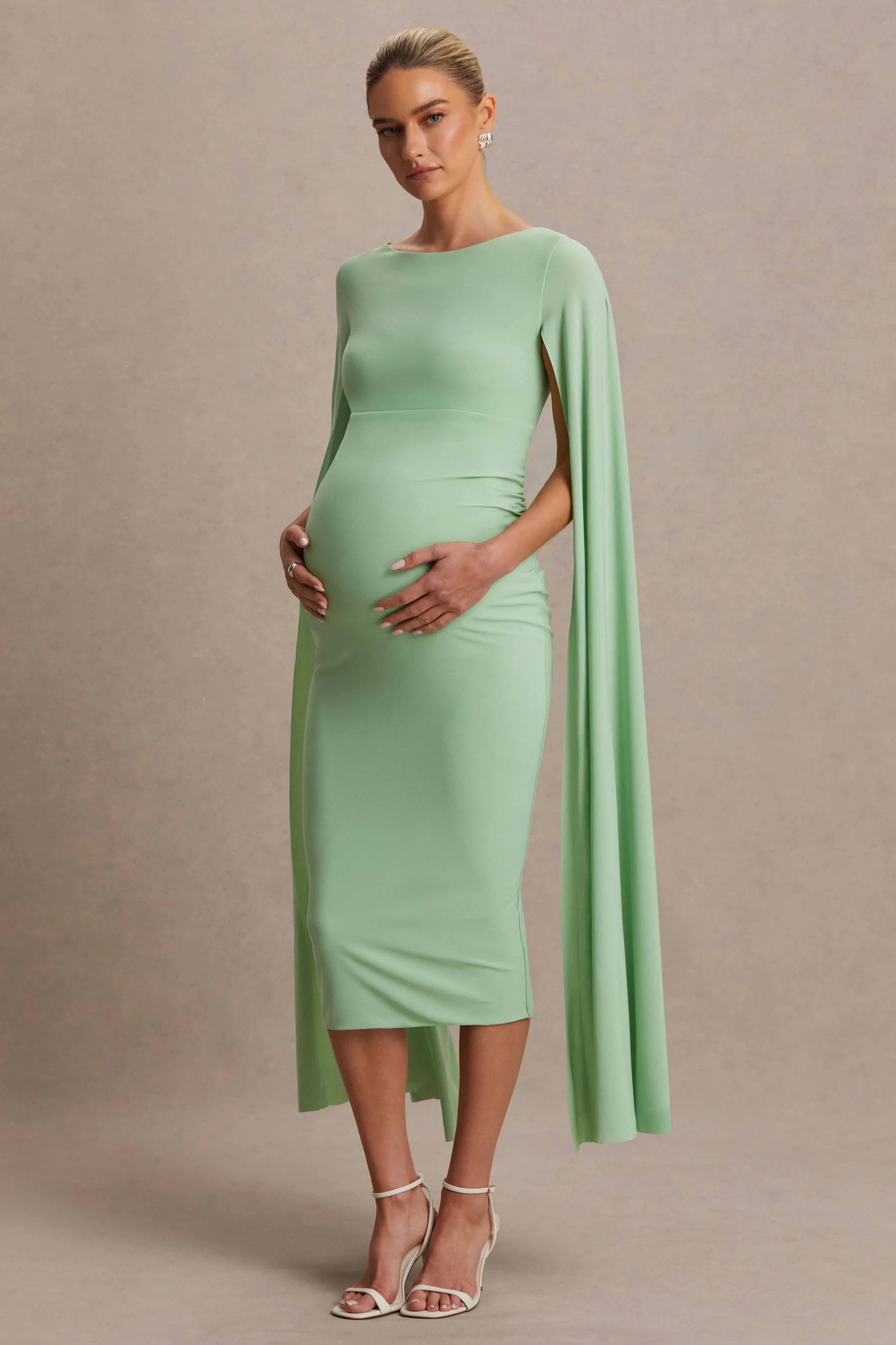 Providence | Robe Mi-Longue De Maternité Vert Clair à Col Haut avec Manches Cape