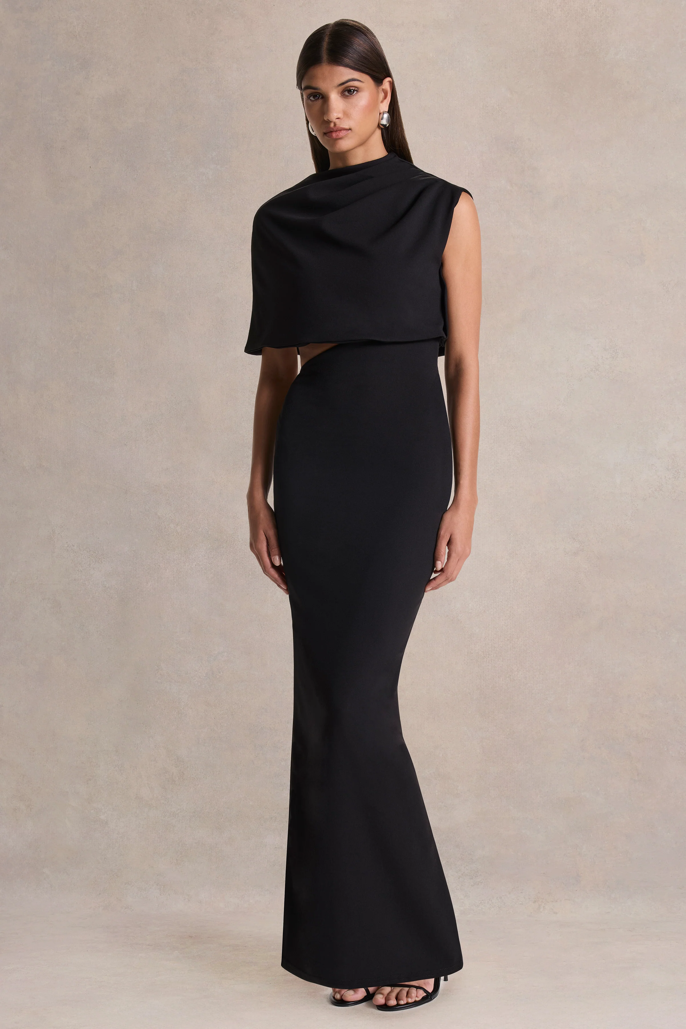 Roseth | Robe longue noire à encolure haute avec cape amovible - Image 8