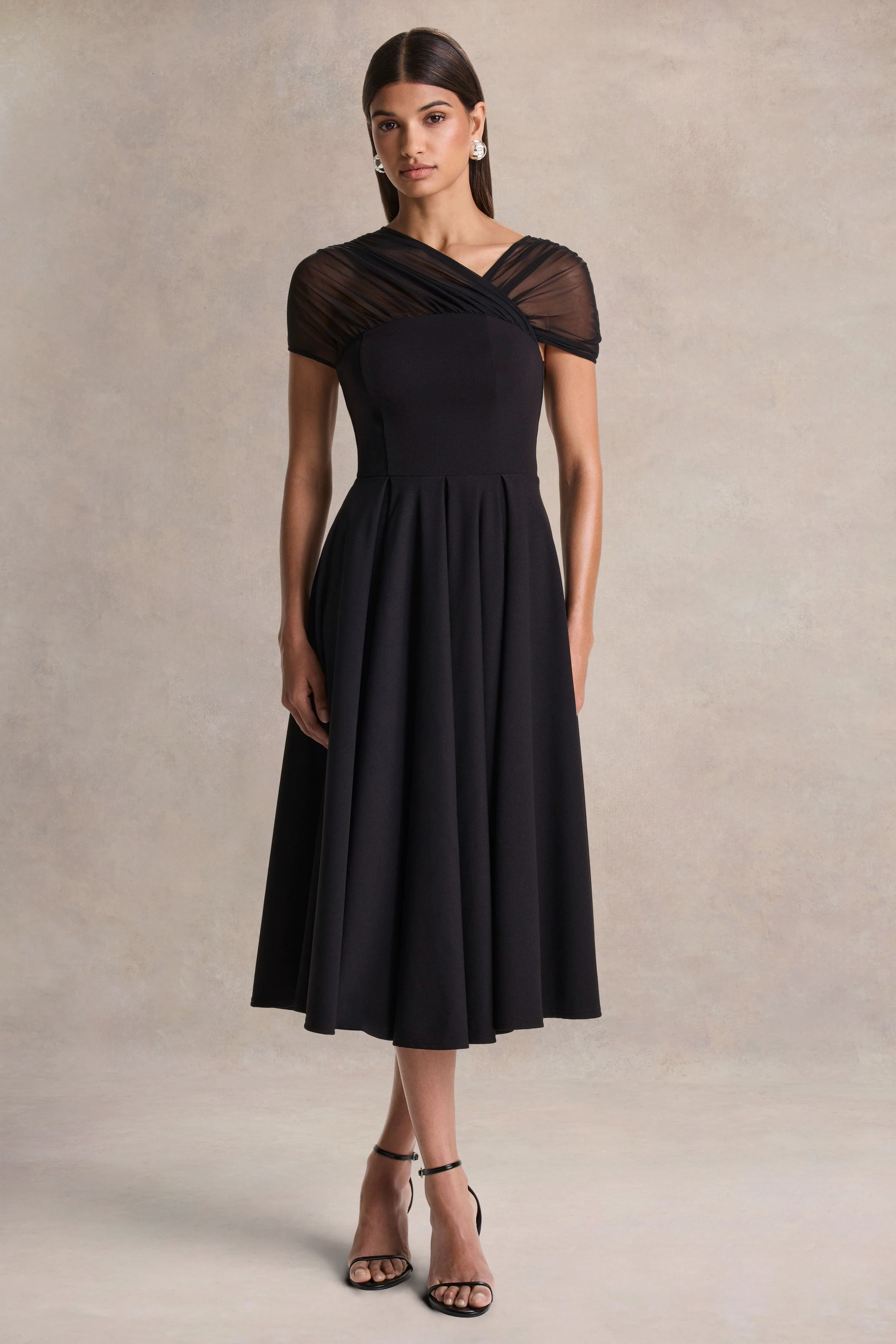 Rosette | Robe mi-longue noire à encolure asymétrique - Image 4
