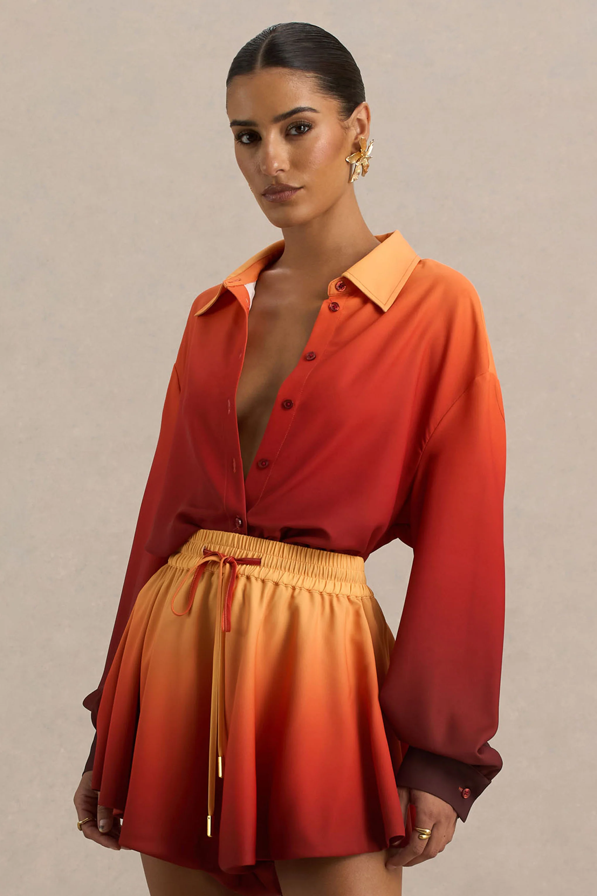 Rowan | Chemise en Satin Ombré à Décolleté Plongeant - Image 5