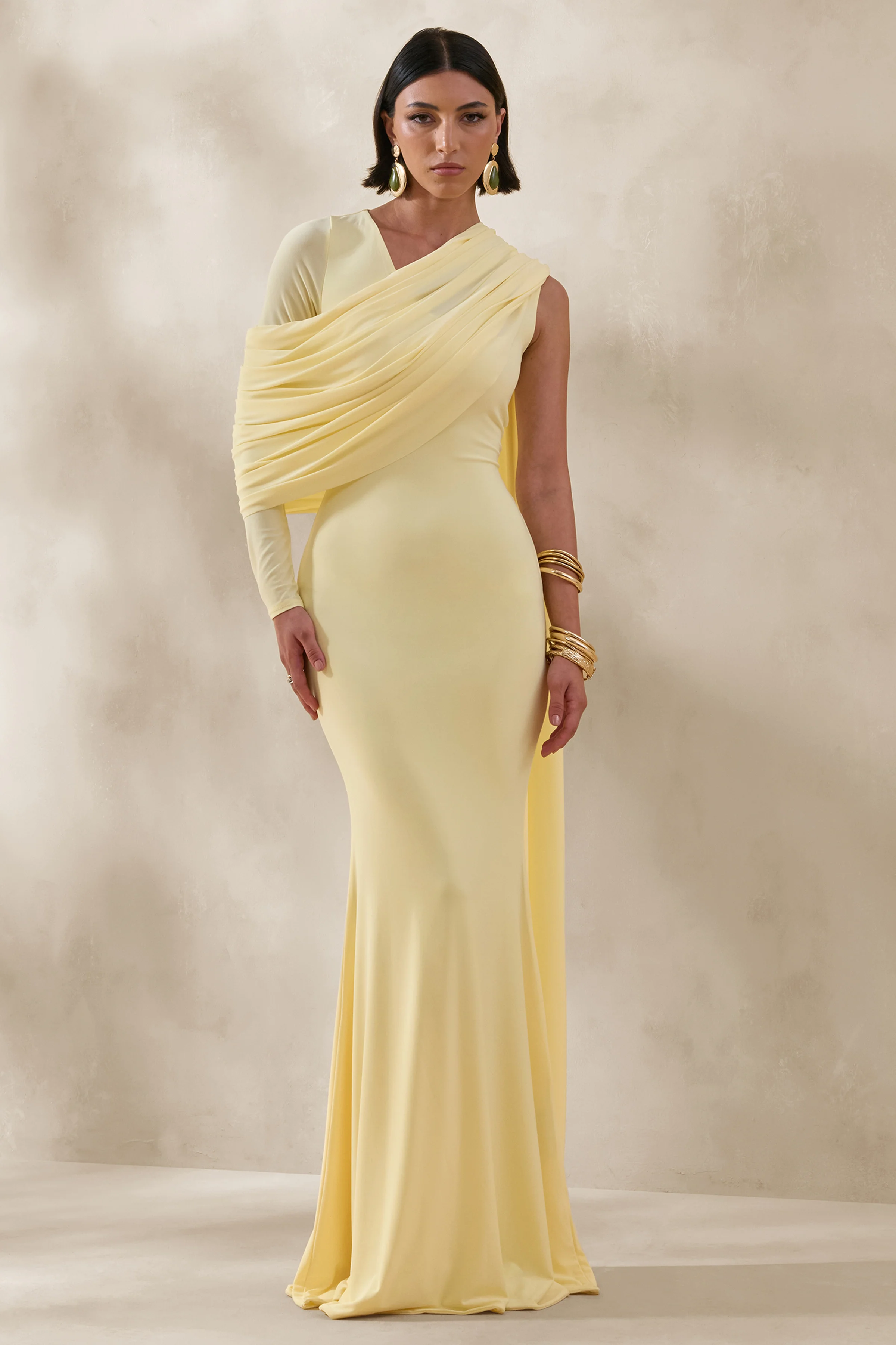 Rubelle | Robe longue citron à encolure asymétrique avec détails drapés - Image 4