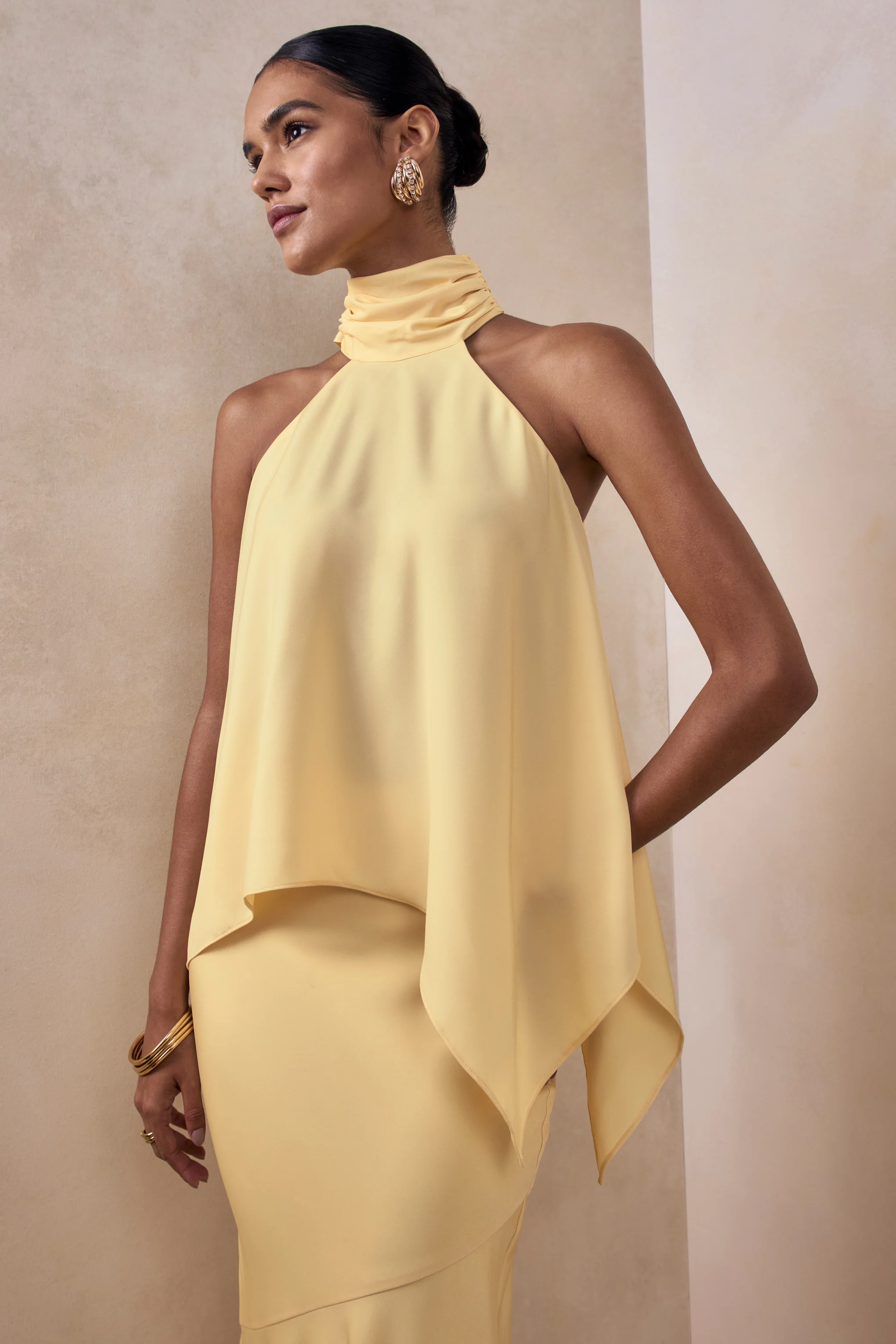 Sancelle | Haut dos-nu en satin mat citron