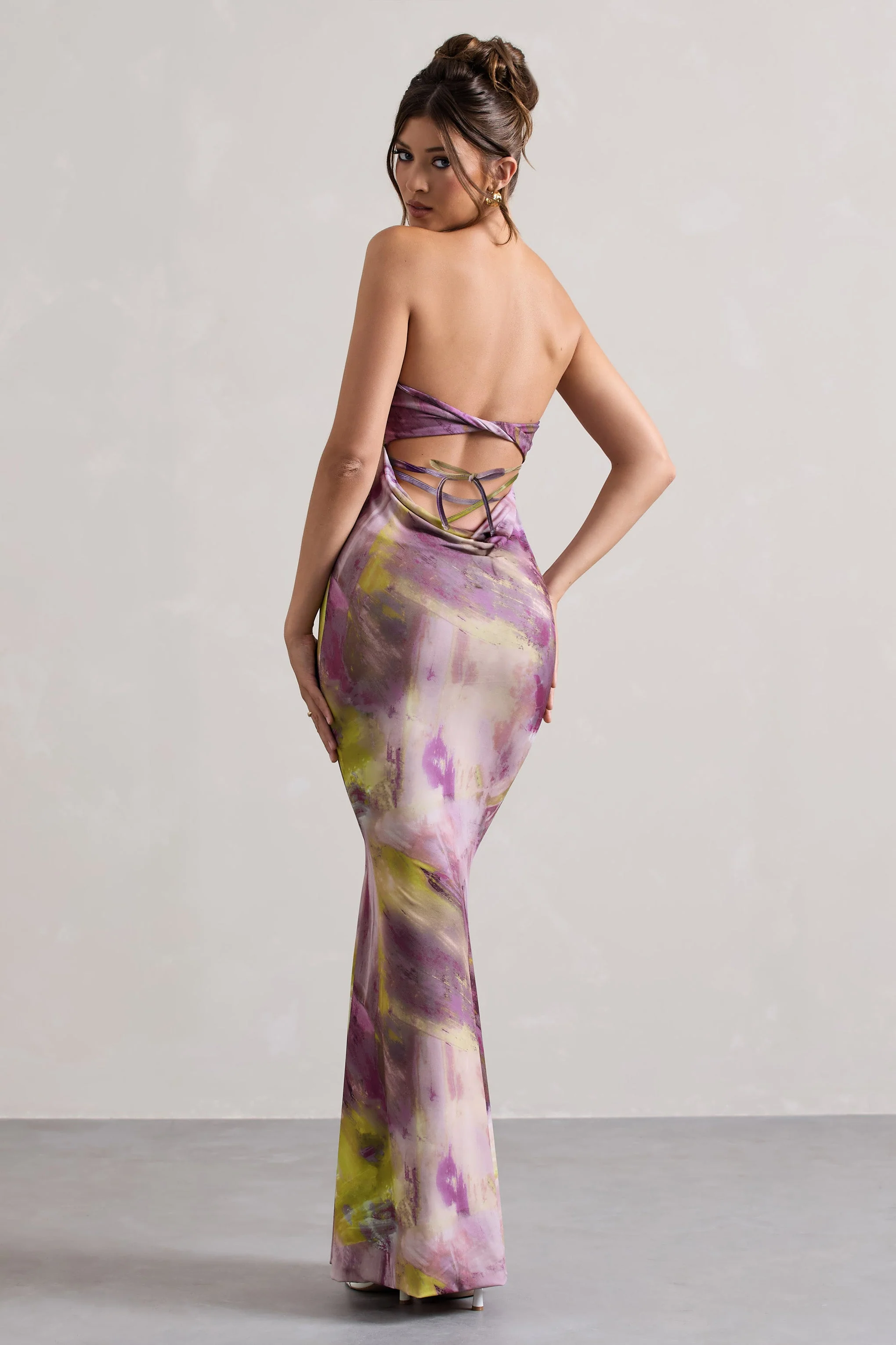 Santiago | Robe longue torsadée à imprimé lilas sans bretelles - Image 2
