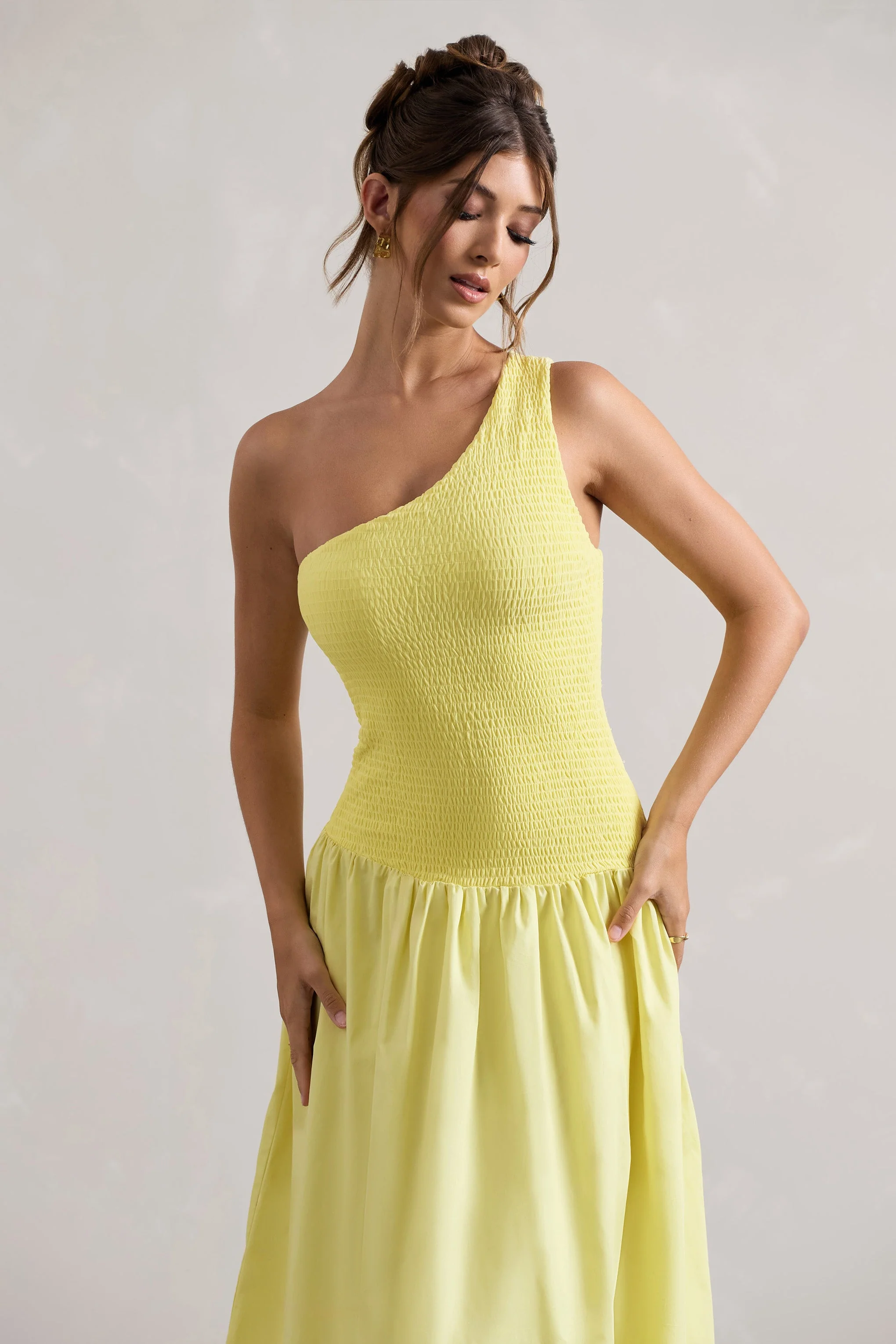 Sorbet | Robe longue plissée asymétrique en popeline citron - Image 3