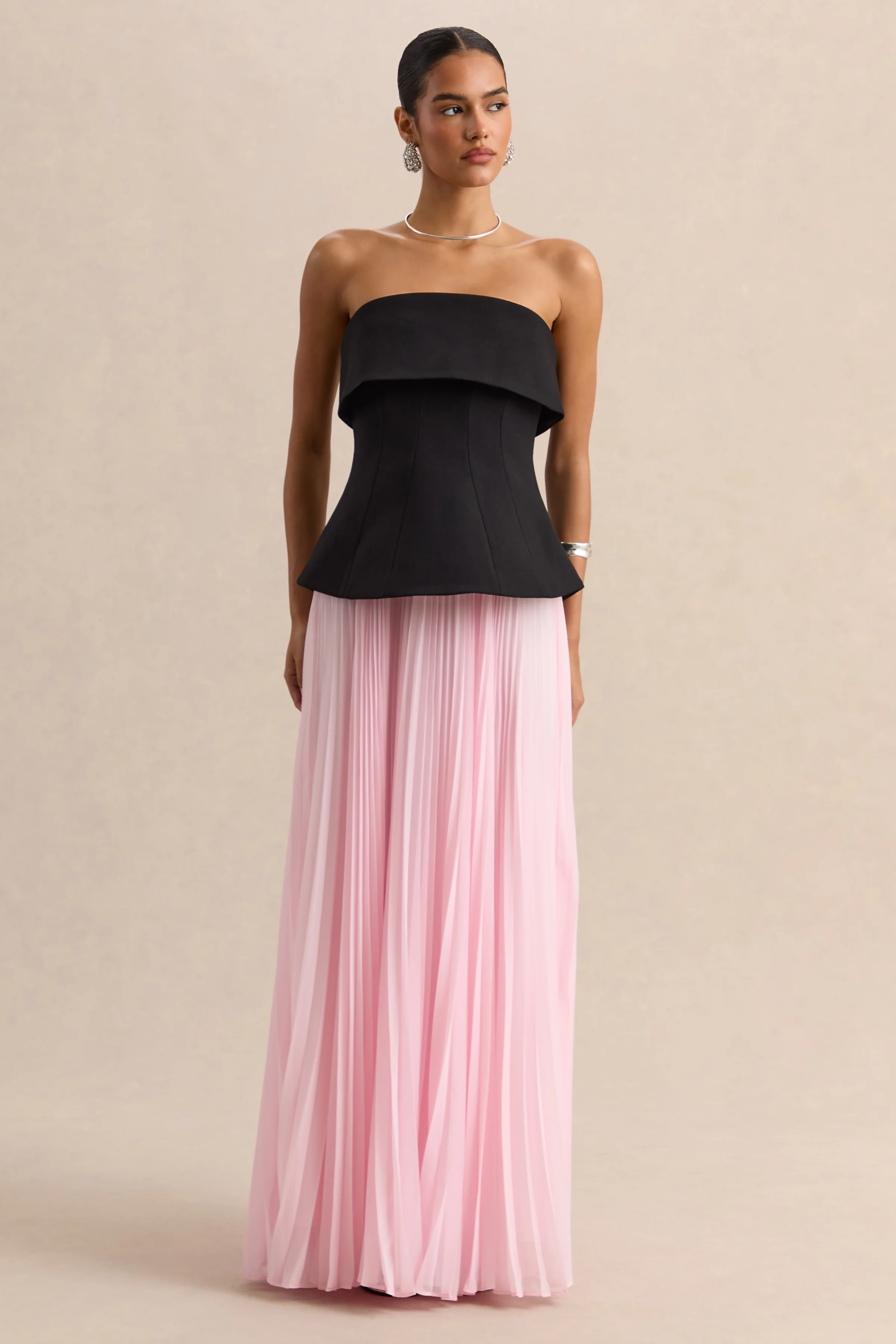 Stellara | Robe longue corset bandeau noire et rose avec jupe transparente - Image 5
